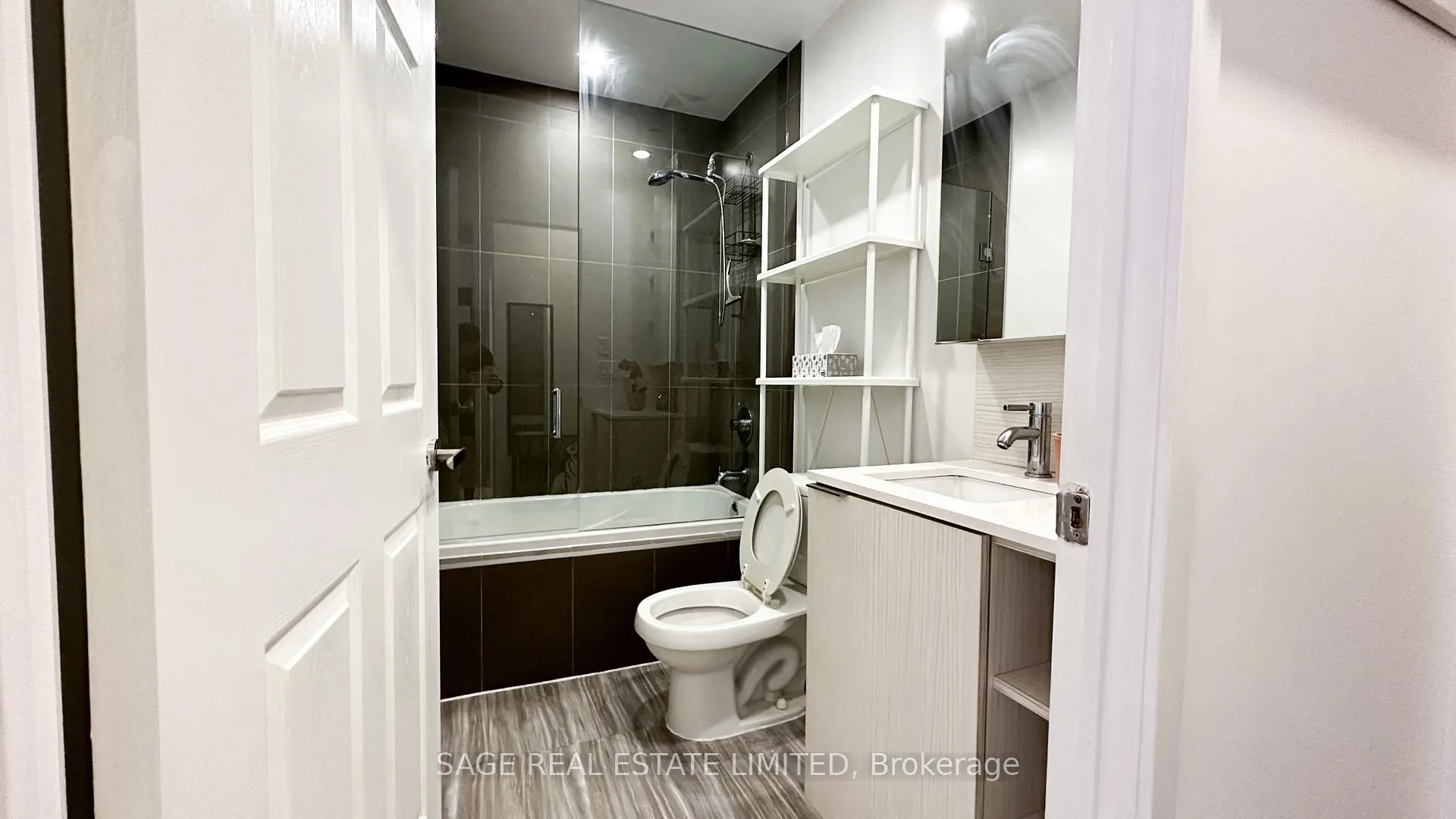 Photo 12 of Unit 405, 55 Regent Park Boulevard N, Toronto, Regent Park — HOMEH