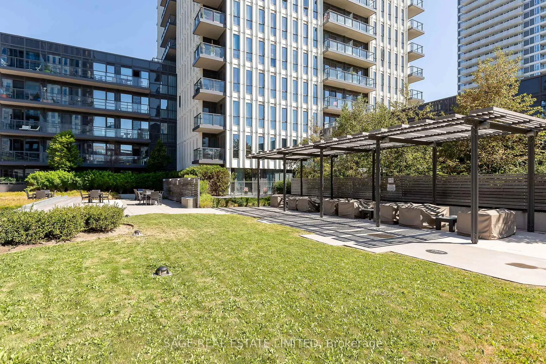 Photo 31 of Unit 405, 55 Regent Park Boulevard N, Toronto, Regent Park — HOMEH
