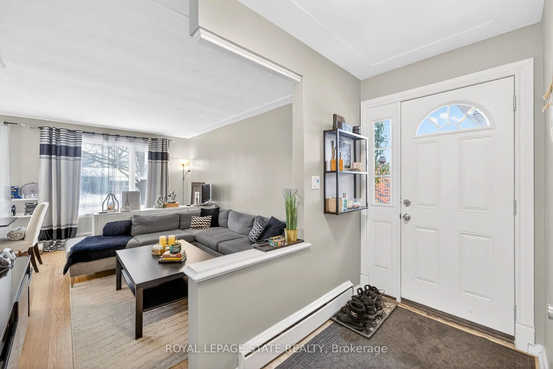Photo 4 of 624 Upper Ottawa Street, Hamilton, Hampton Heights — HOMEH