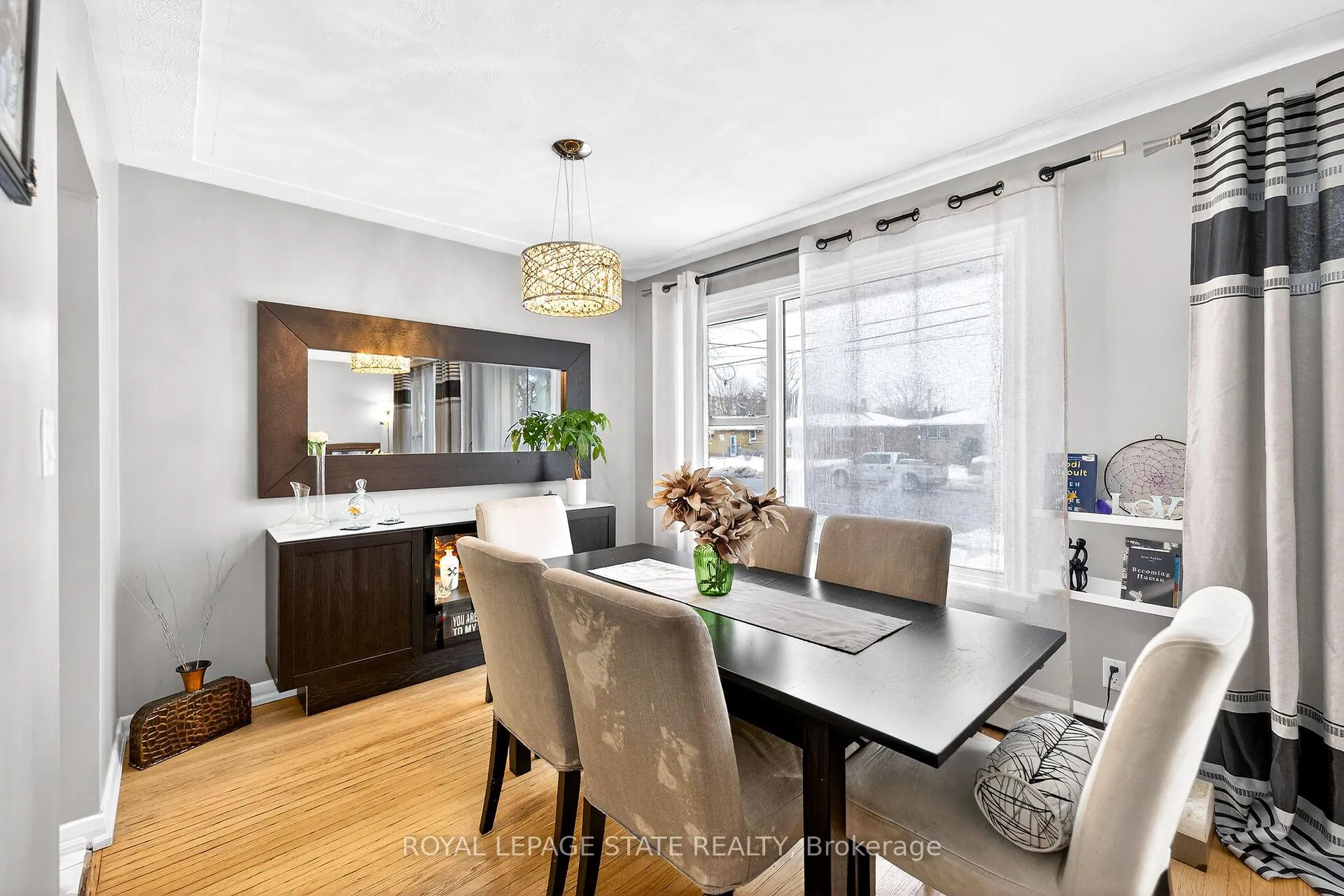 Photo 7 of 624 Upper Ottawa Street, Hamilton, Hampton Heights — HOMEH