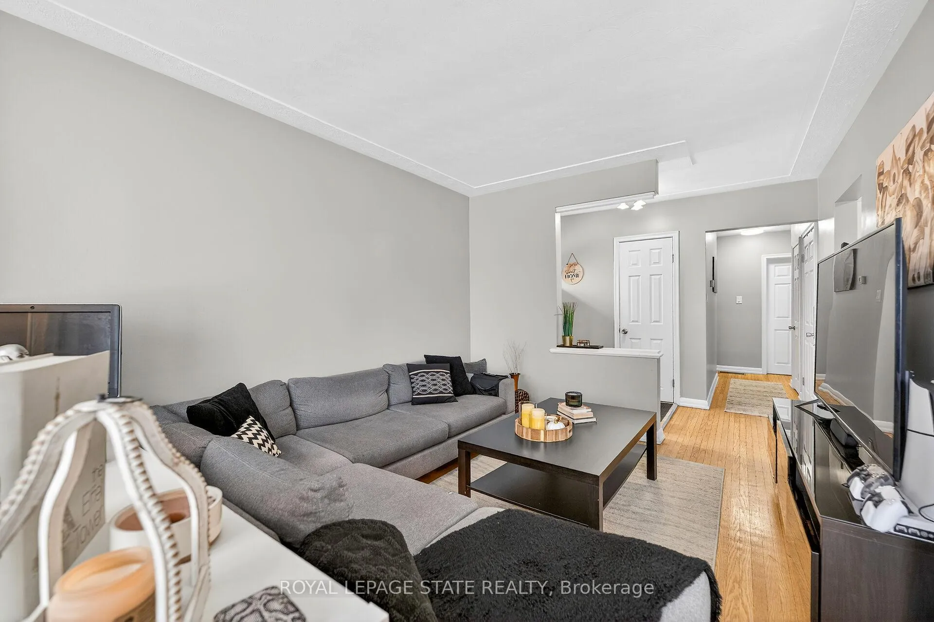Photo 8 of 624 Upper Ottawa Street, Hamilton, Hampton Heights — HOMEH