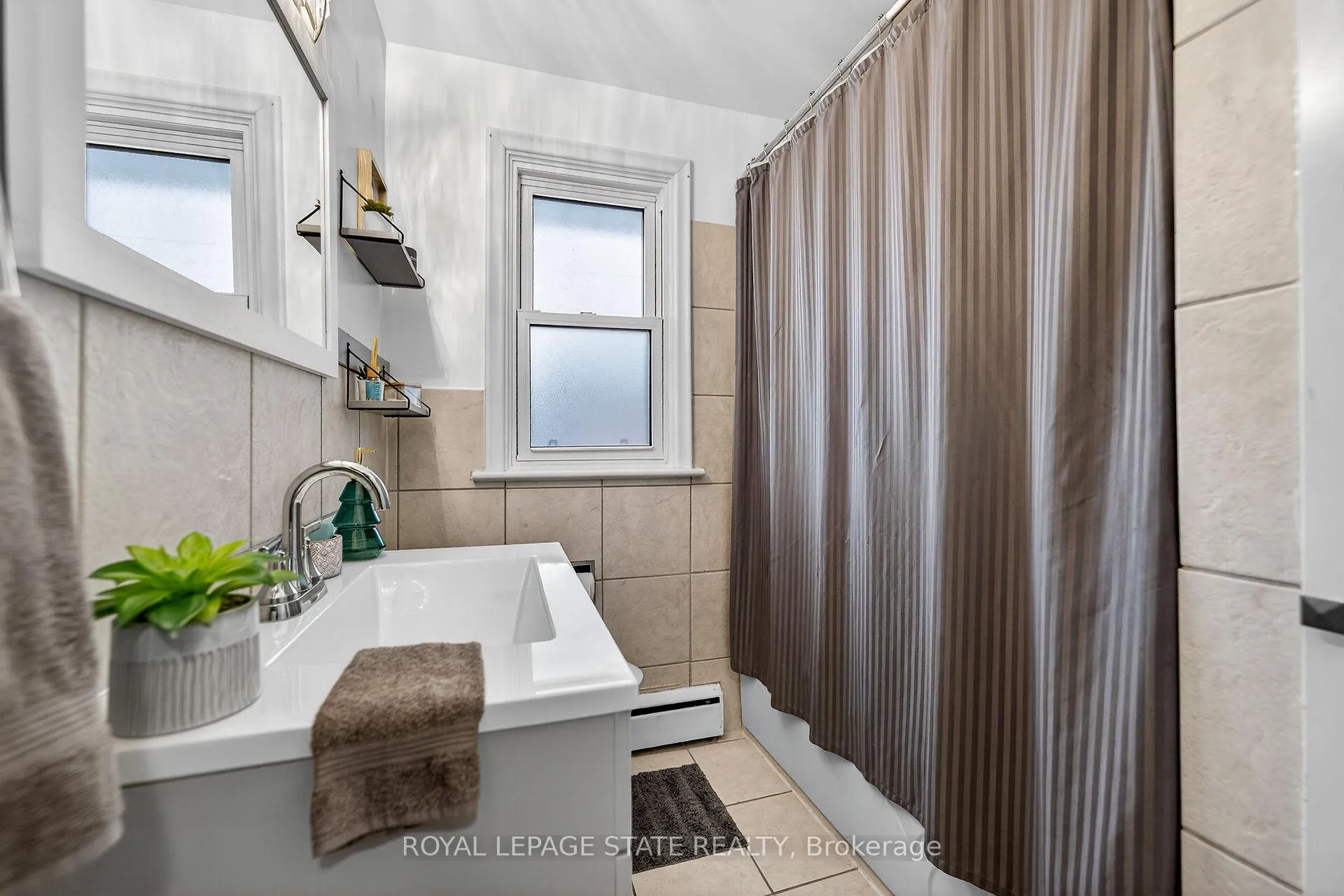 Photo 20 of 624 Upper Ottawa Street, Hamilton, Hampton Heights — HOMEH