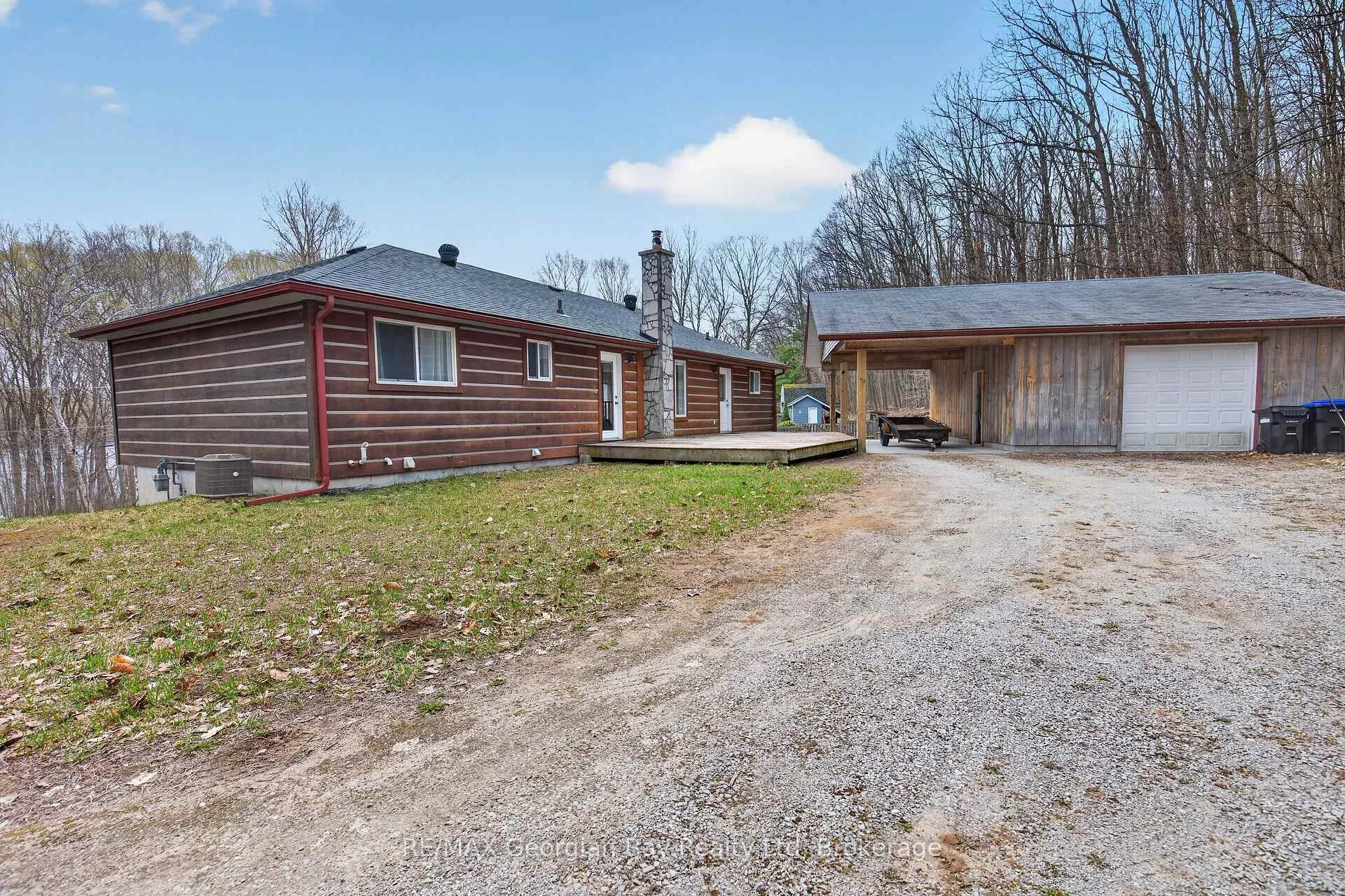Photo 32 of 90 Farlain Lake Road W, Tiny, Rural Tiny — HOMEH