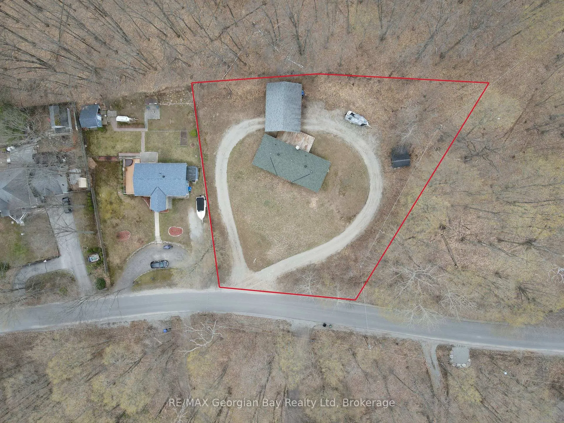 Photo 36 of 90 Farlain Lake Road W, Tiny, Rural Tiny — HOMEH