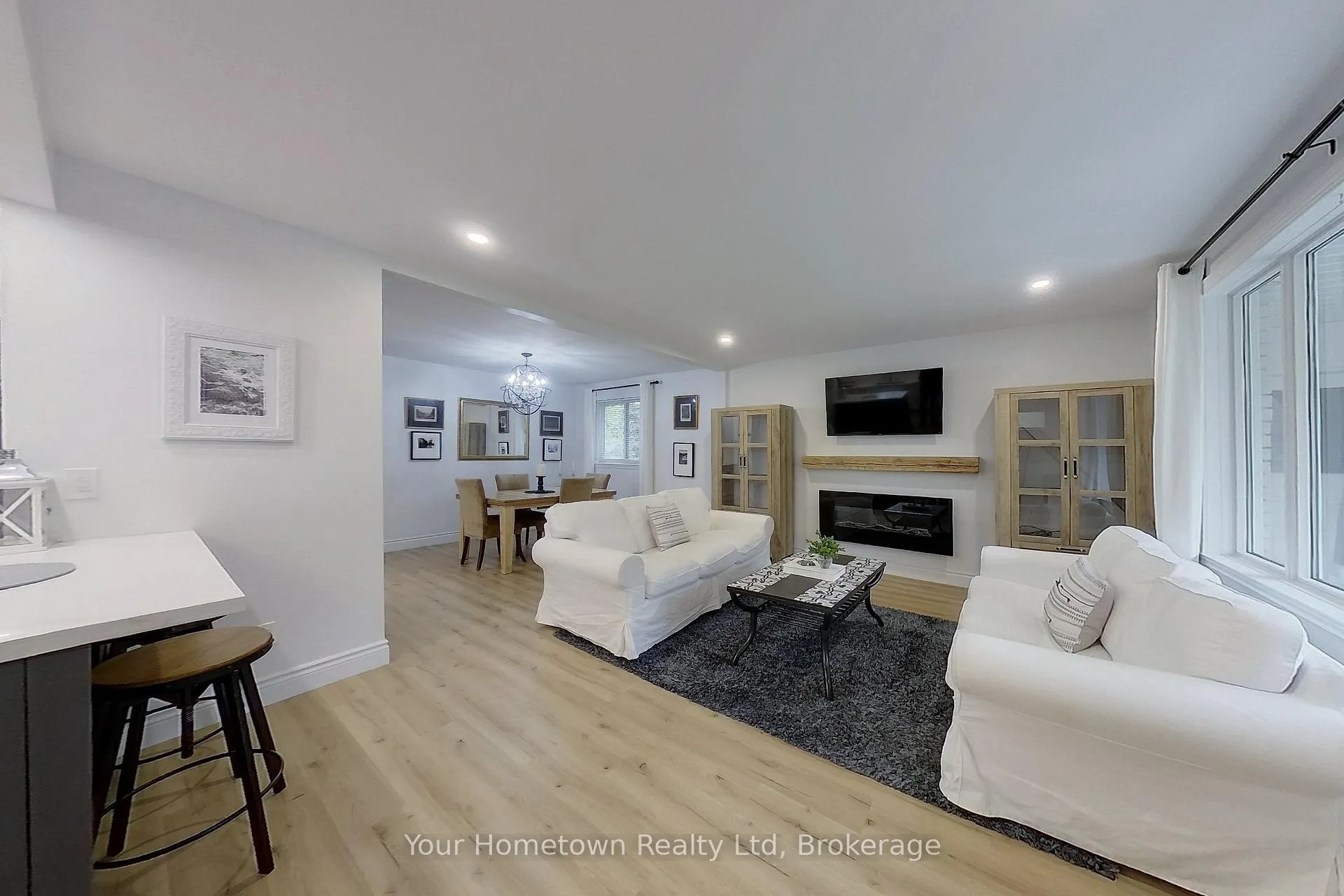 Photo 10 of 14 Braeside Street, Centre Wellington, Fergus — HOMEH