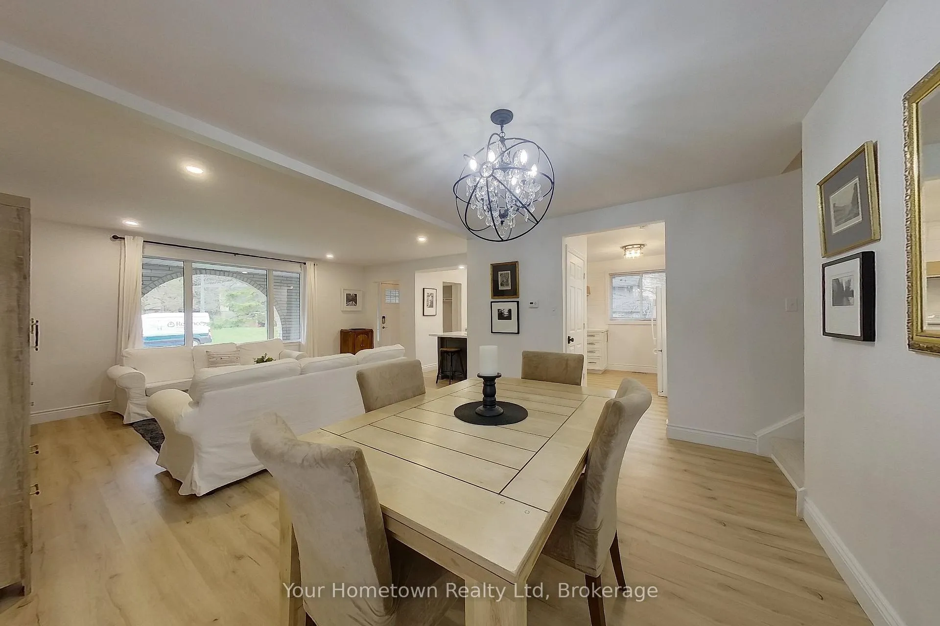 Photo 16 of 14 Braeside Street, Centre Wellington, Fergus — HOMEH