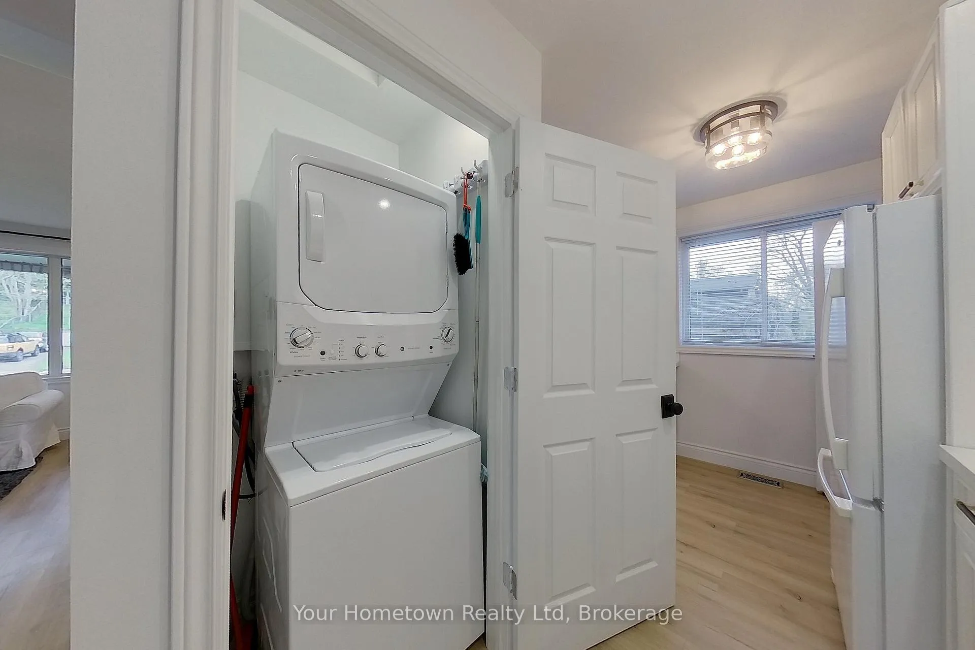 Photo 22 of 14 Braeside Street, Centre Wellington, Fergus — HOMEH