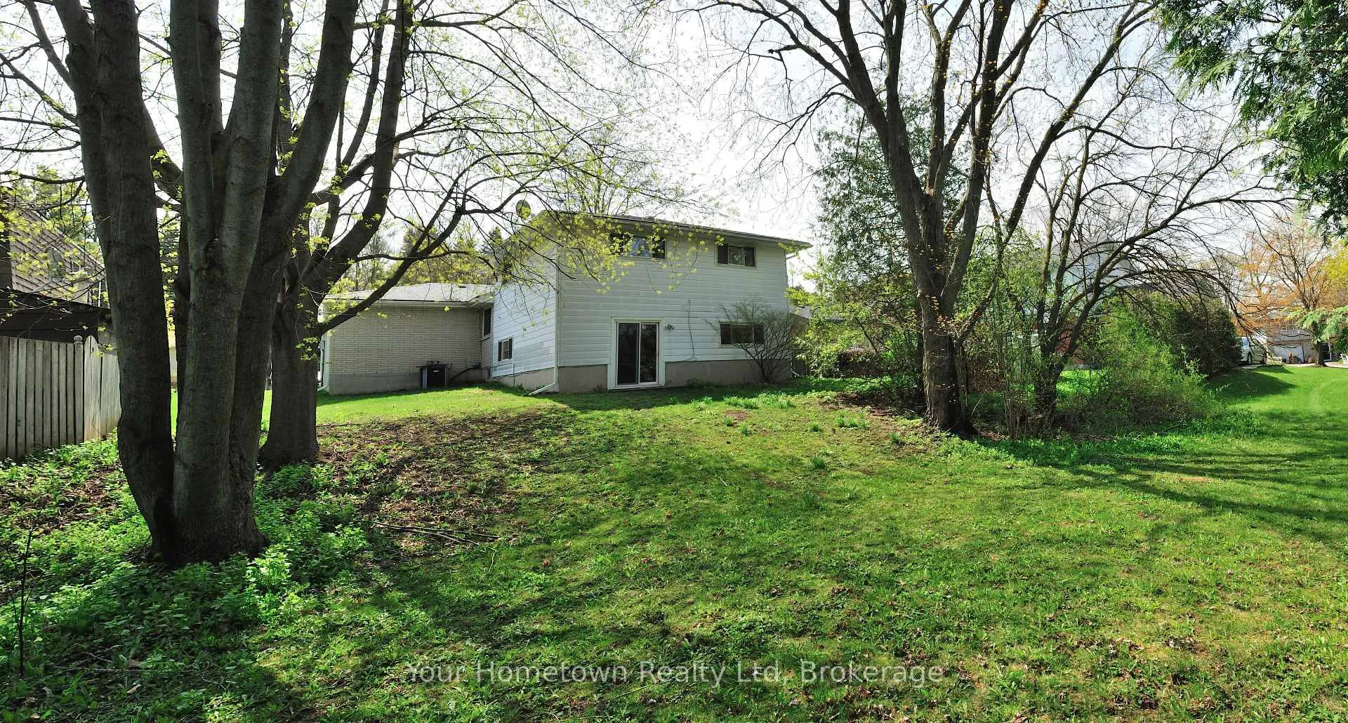 Photo 46 of 14 Braeside Street, Centre Wellington, Fergus — HOMEH