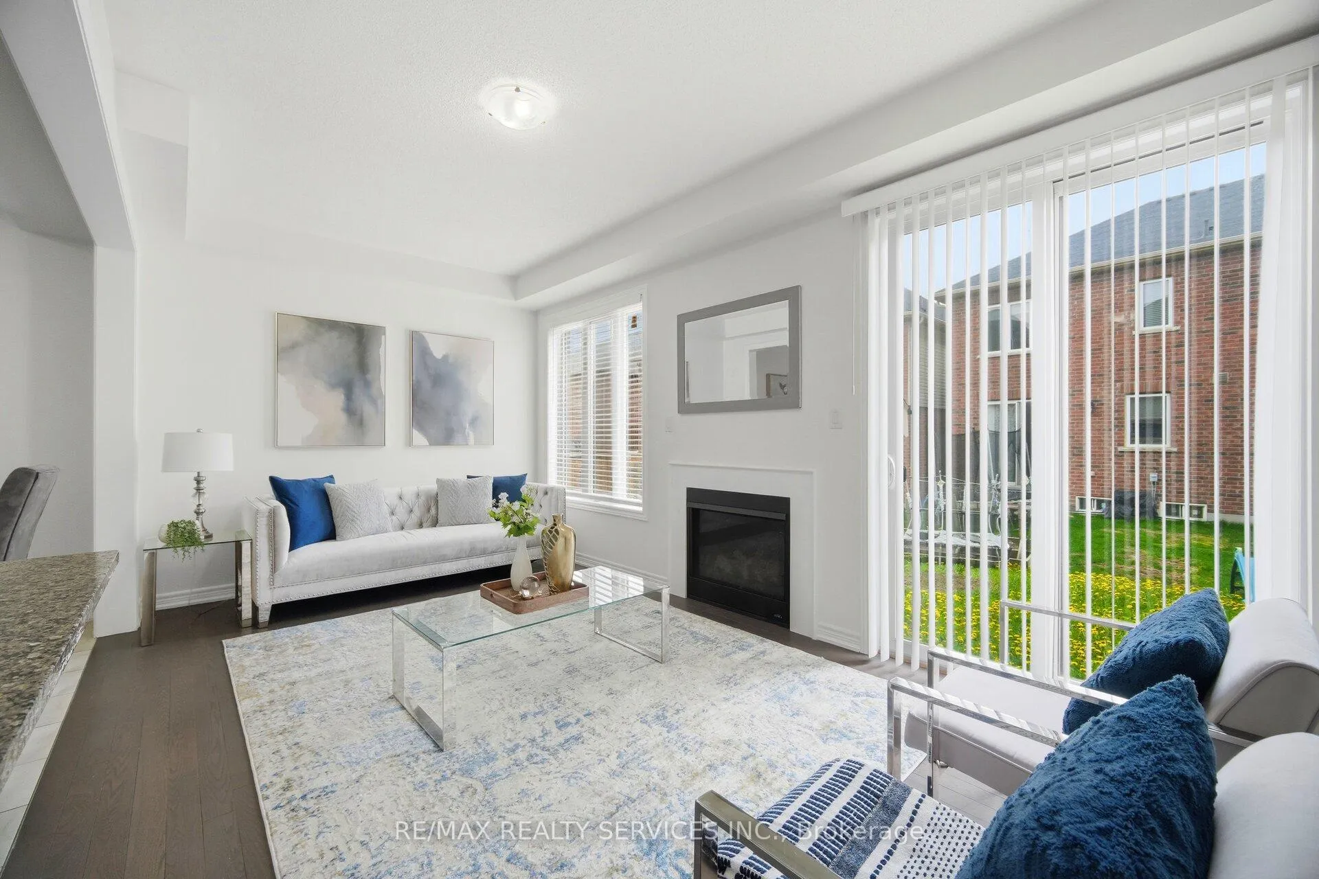 Photo 3 of 8 Oleary Road, Brampton, Northwest Brampton — HOMEH
