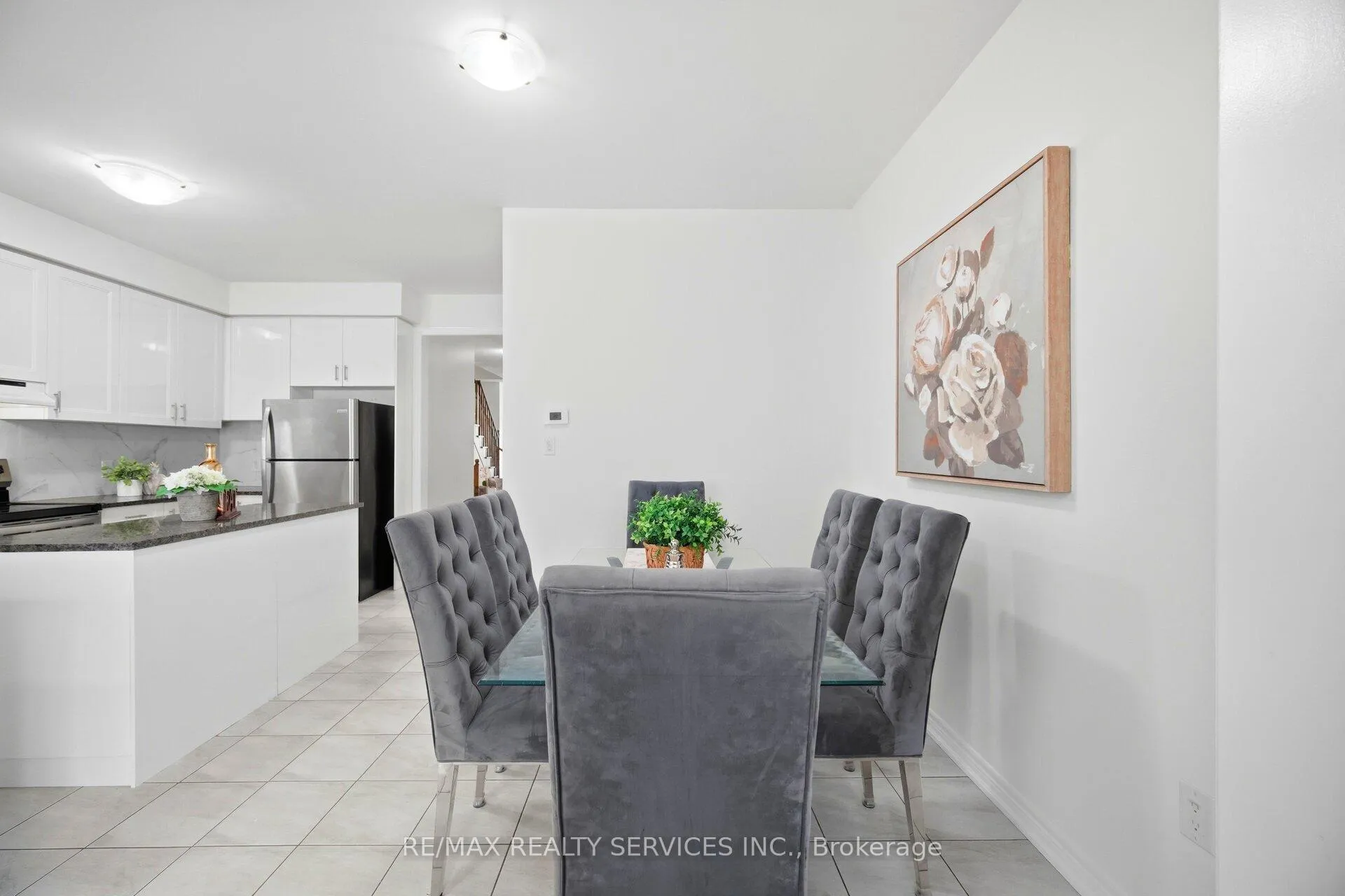 Photo 15 of 8 Oleary Road, Brampton, Northwest Brampton — HOMEH