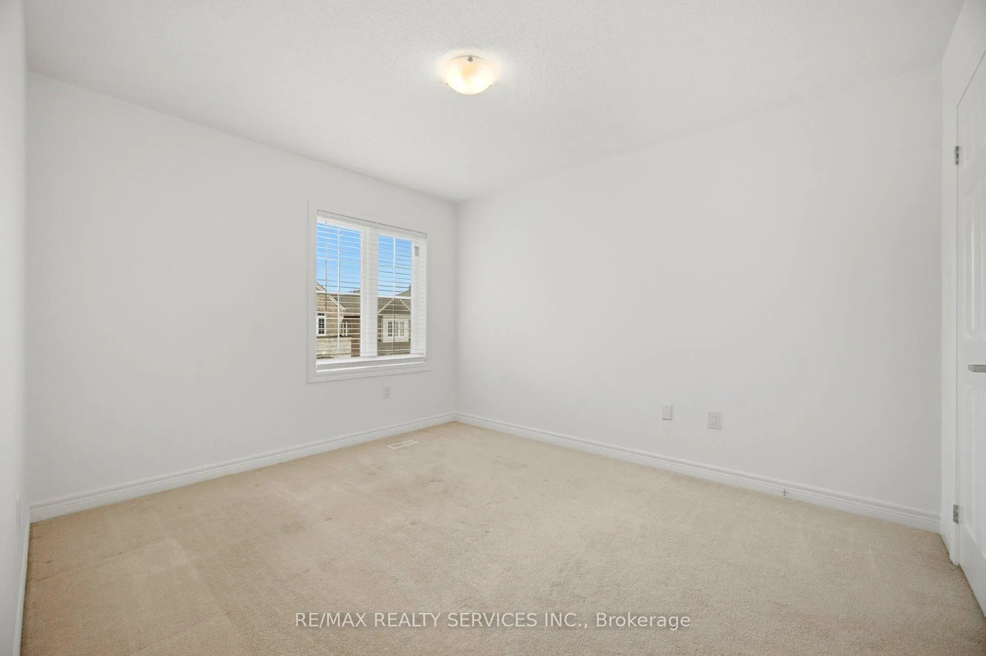 Photo 27 of 8 Oleary Road, Brampton, Northwest Brampton — HOMEH
