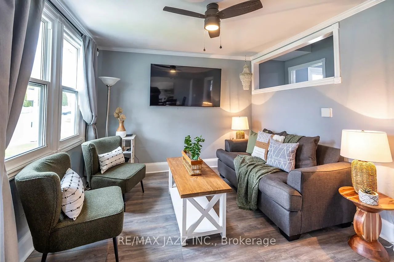 Photo 6 of 45 Wilson Road S, Oshawa, Donevan — HOMEH