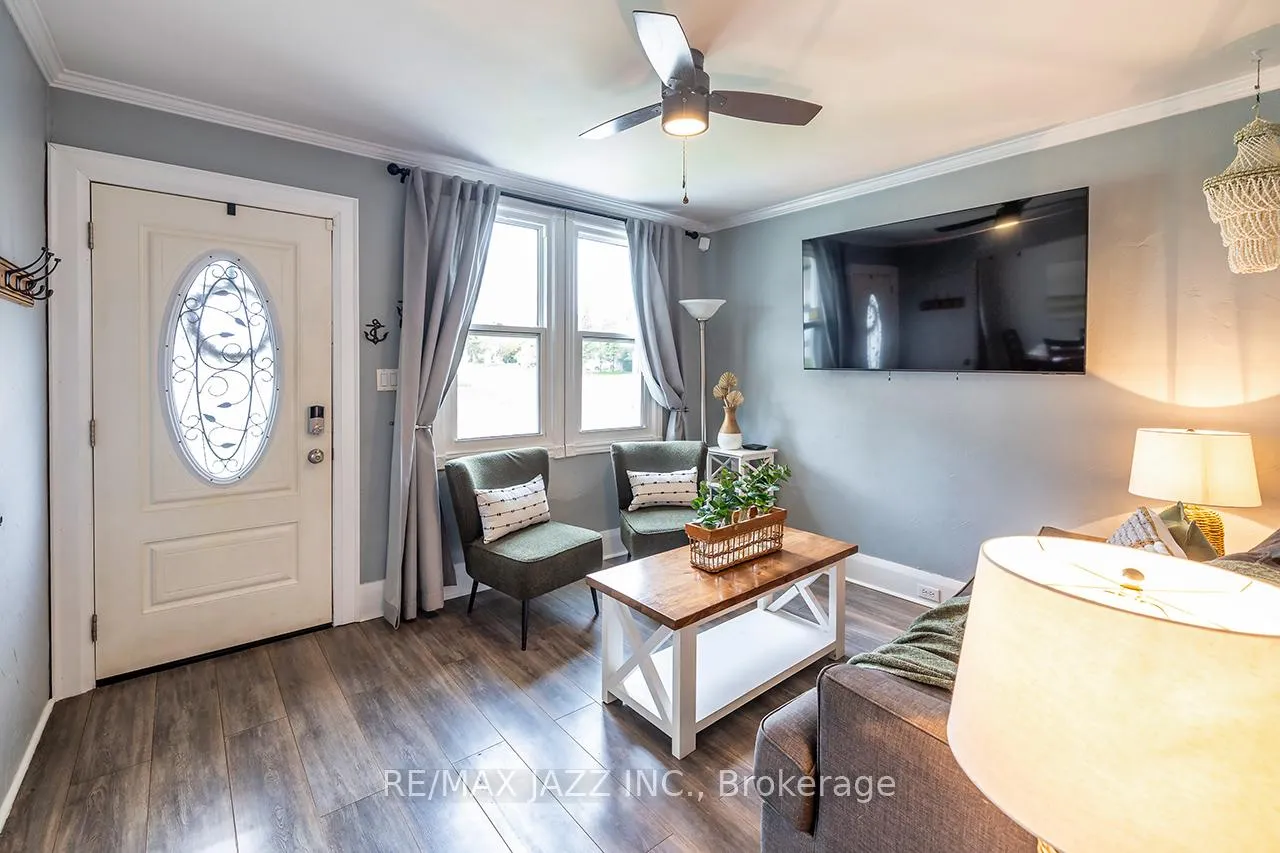 Photo 7 of 45 Wilson Road S, Oshawa, Donevan — HOMEH