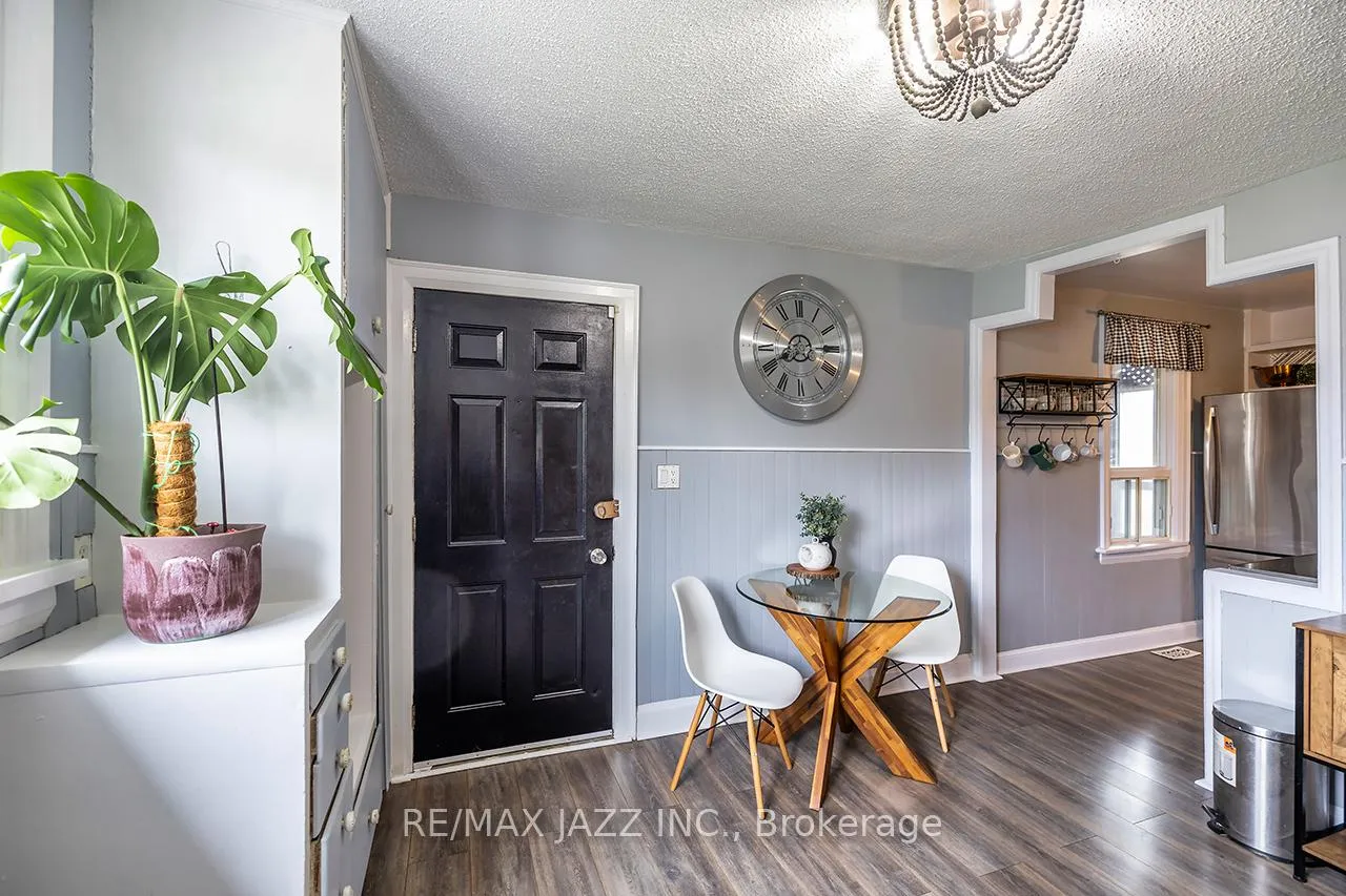 Photo 14 of 45 Wilson Road S, Oshawa, Donevan — HOMEH