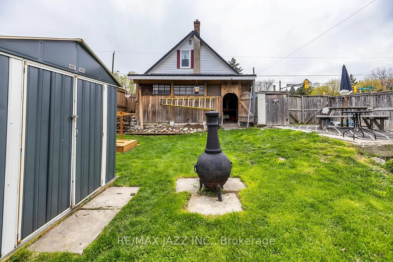 Photo 31 of 45 Wilson Road S, Oshawa, Donevan — HOMEH