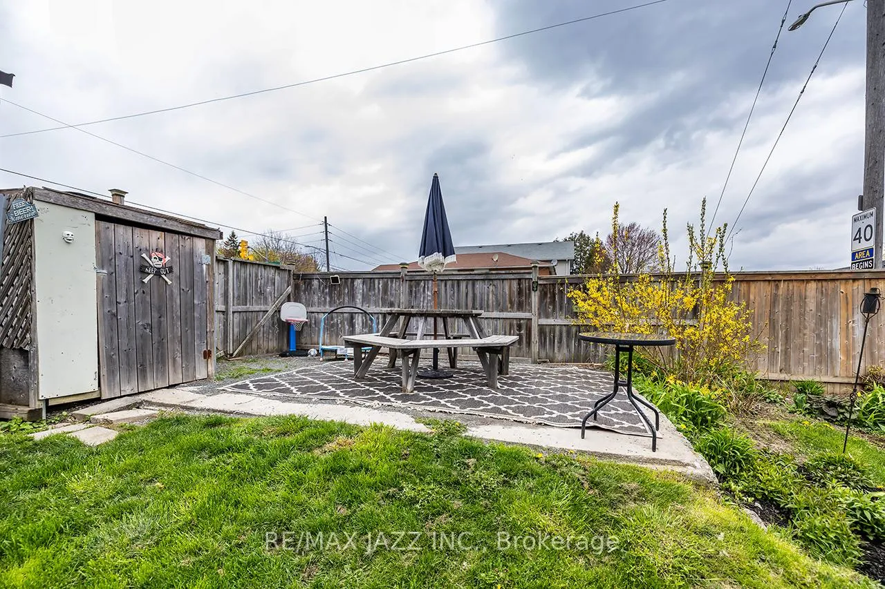 Photo 34 of 45 Wilson Road S, Oshawa, Donevan — HOMEH