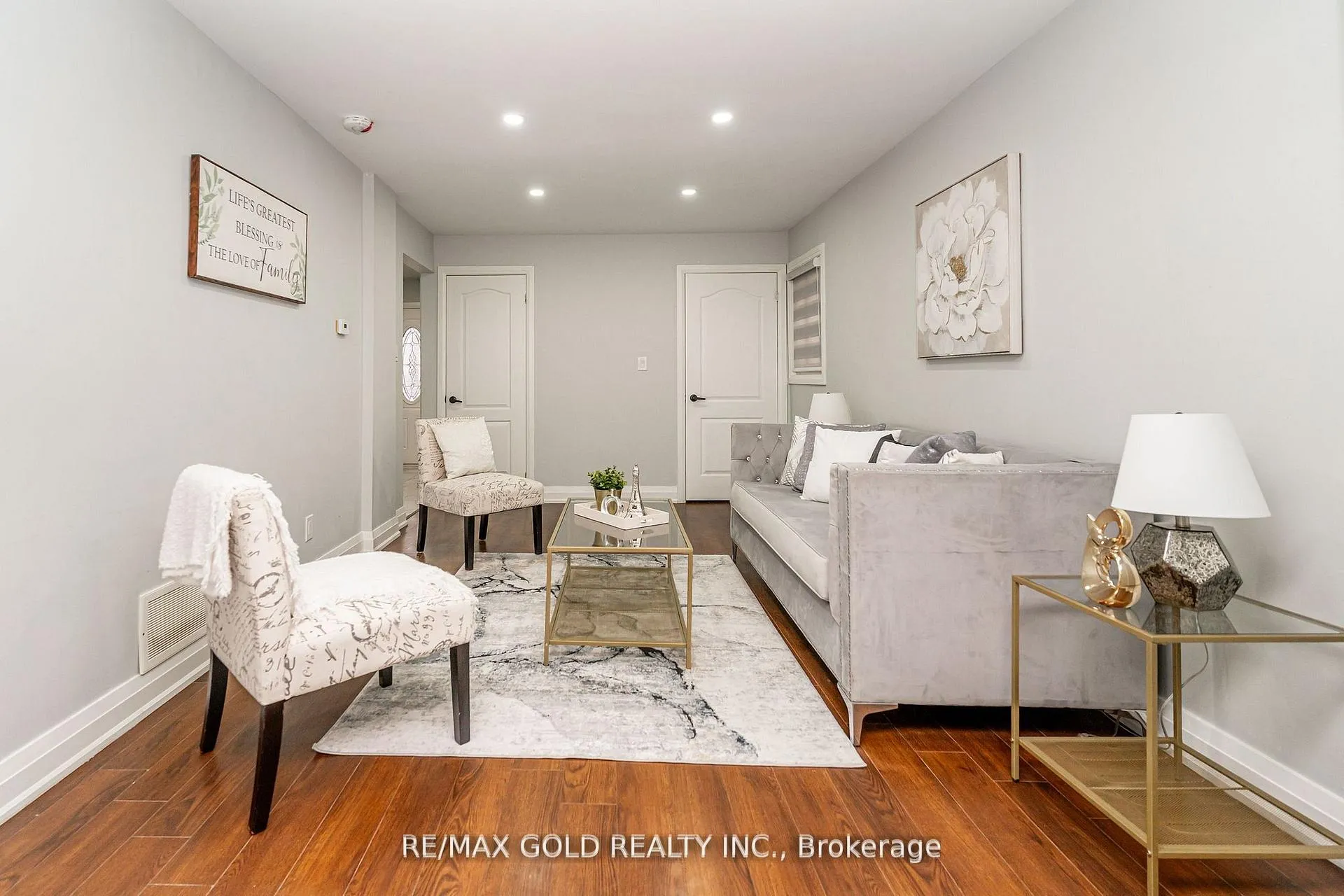 Photo 1 of 13 Martindale Crescent, Brampton, Brampton West — HOMEH