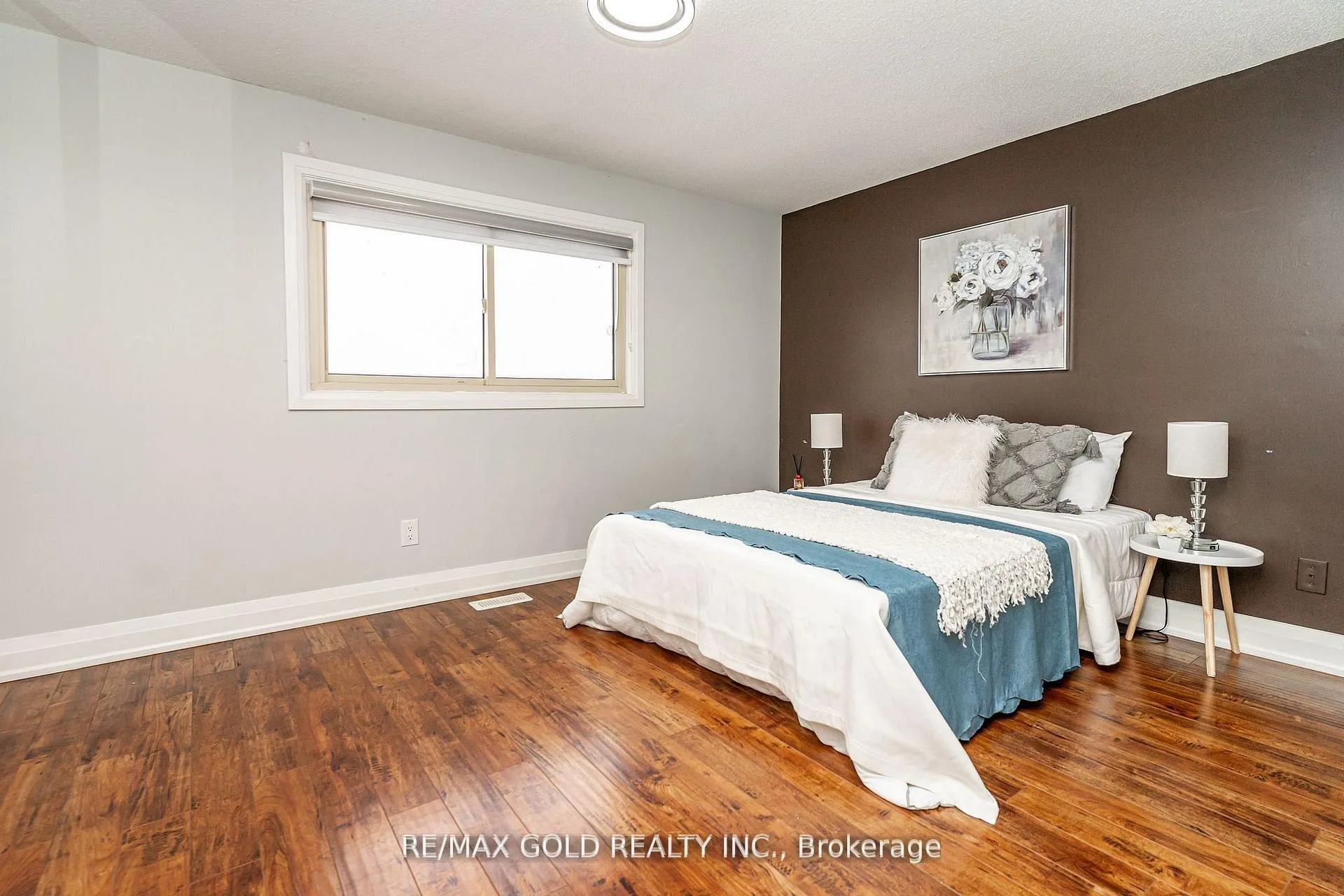 Photo 23 of 13 Martindale Crescent, Brampton, Brampton West — HOMEH
