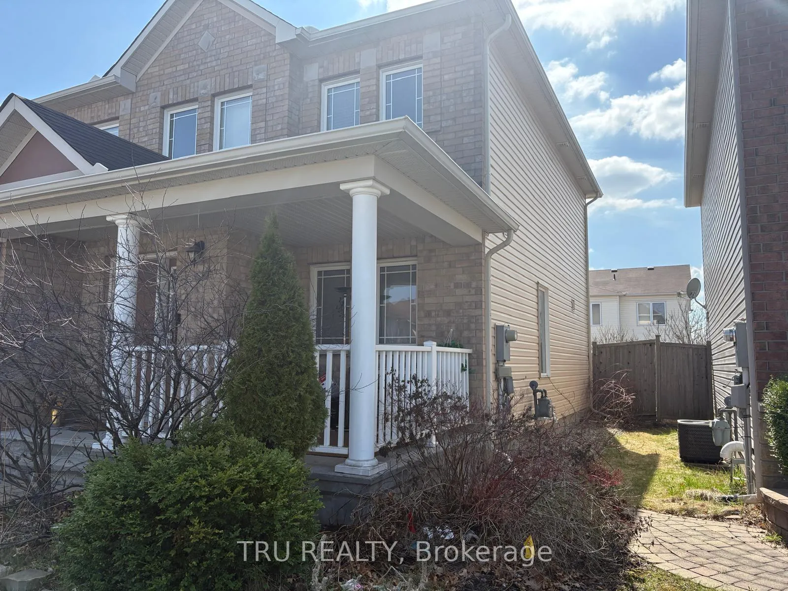 Photo 5 of 684 Beatrice Drive, Ottawa, Barrhaven - Strandherd — HOMEH