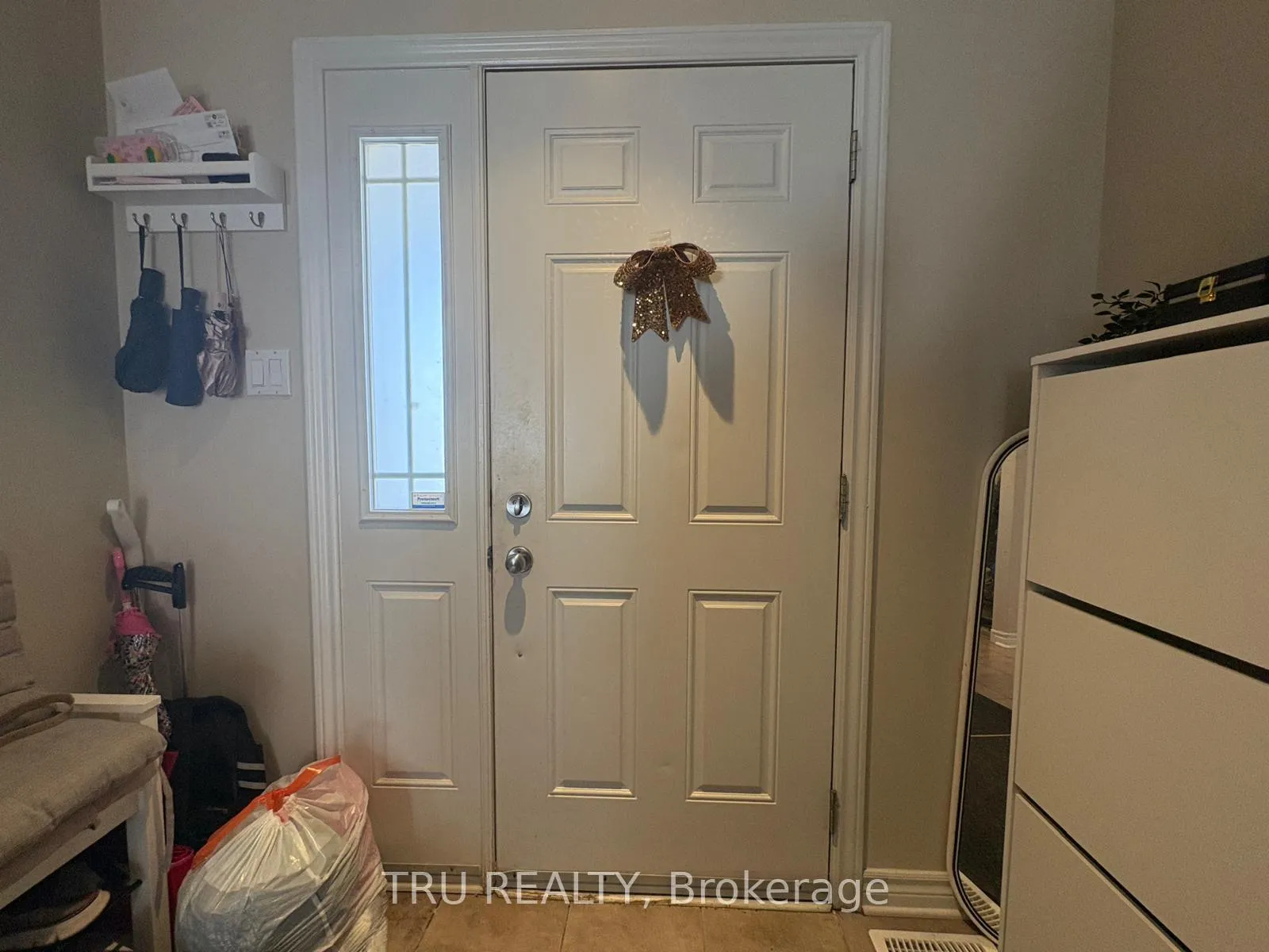 Photo 18 of 684 Beatrice Drive, Ottawa, Barrhaven - Strandherd — HOMEH
