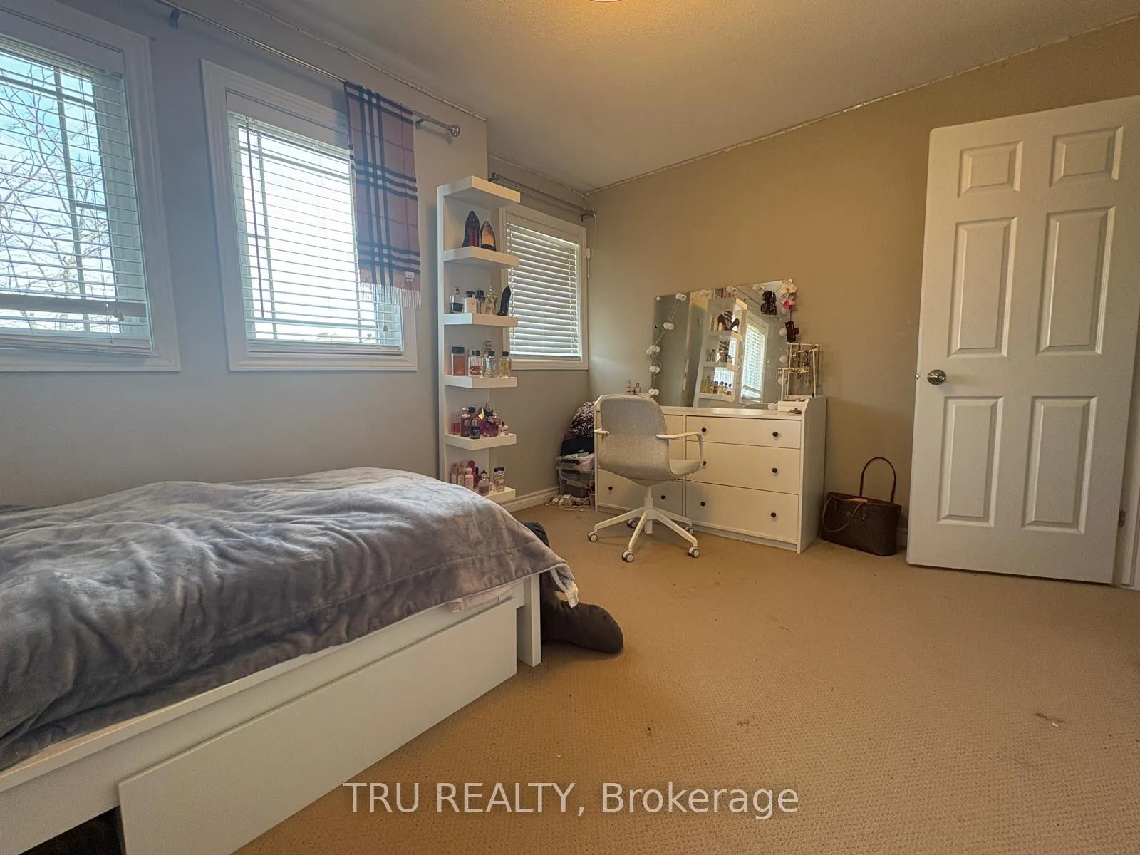 Photo 22 of 684 Beatrice Drive, Ottawa, Barrhaven - Strandherd — HOMEH
