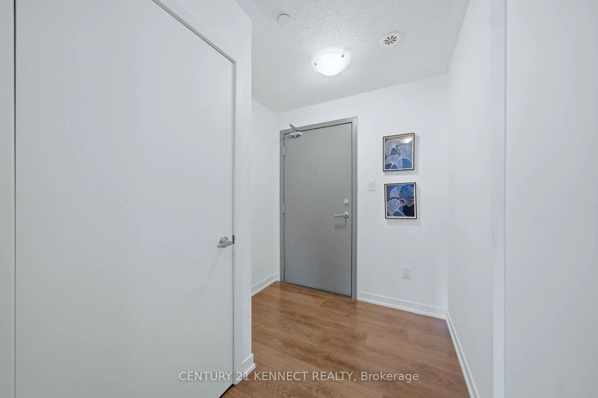 Photo 1 of Unit 211, 20 Orchid Pl Drive, Scarborough, Malvern — HOMEH