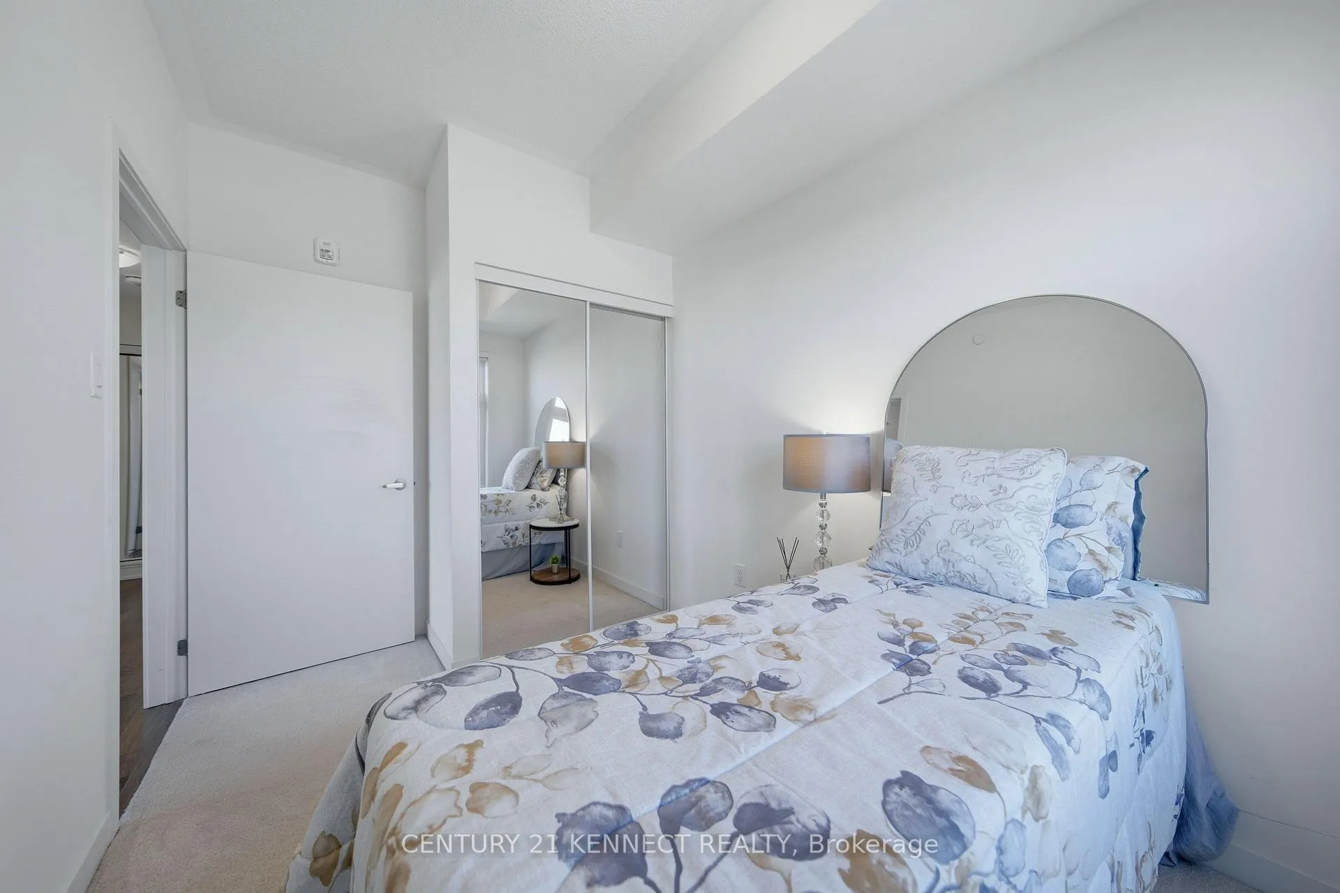 Photo 20 of Unit 211, 20 Orchid Pl Drive, Scarborough, Malvern — HOMEH