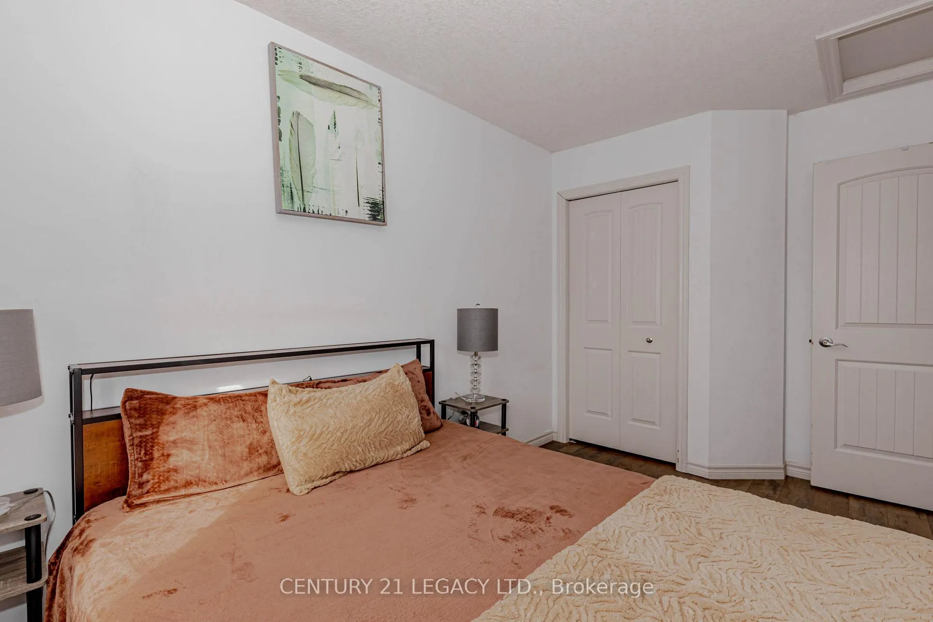 Photo 25 of 35 Oldfield Drive, Guelph, Pineridge/Westminster Woods — HOMEH