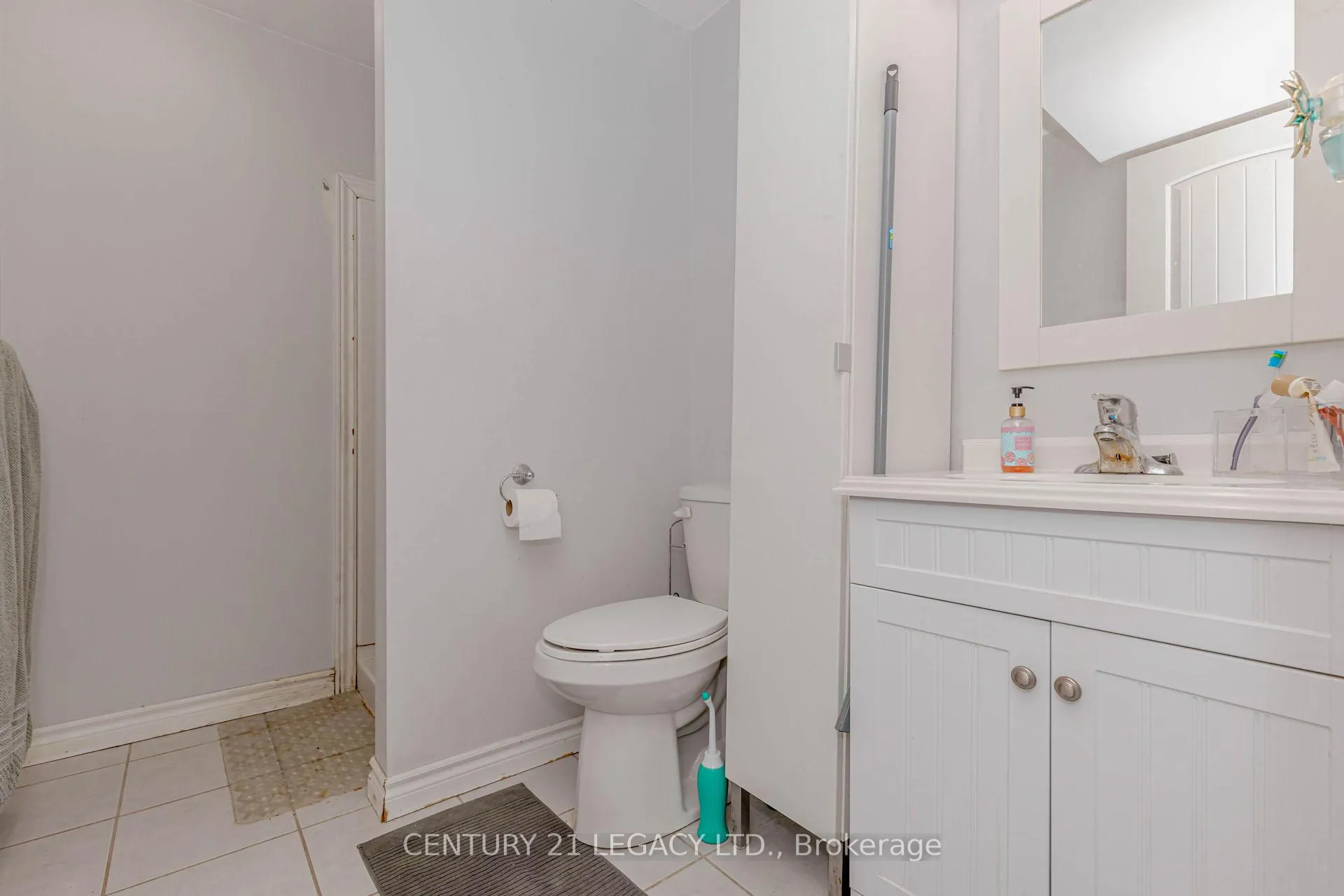 Photo 31 of 35 Oldfield Drive, Guelph, Pineridge/Westminster Woods — HOMEH