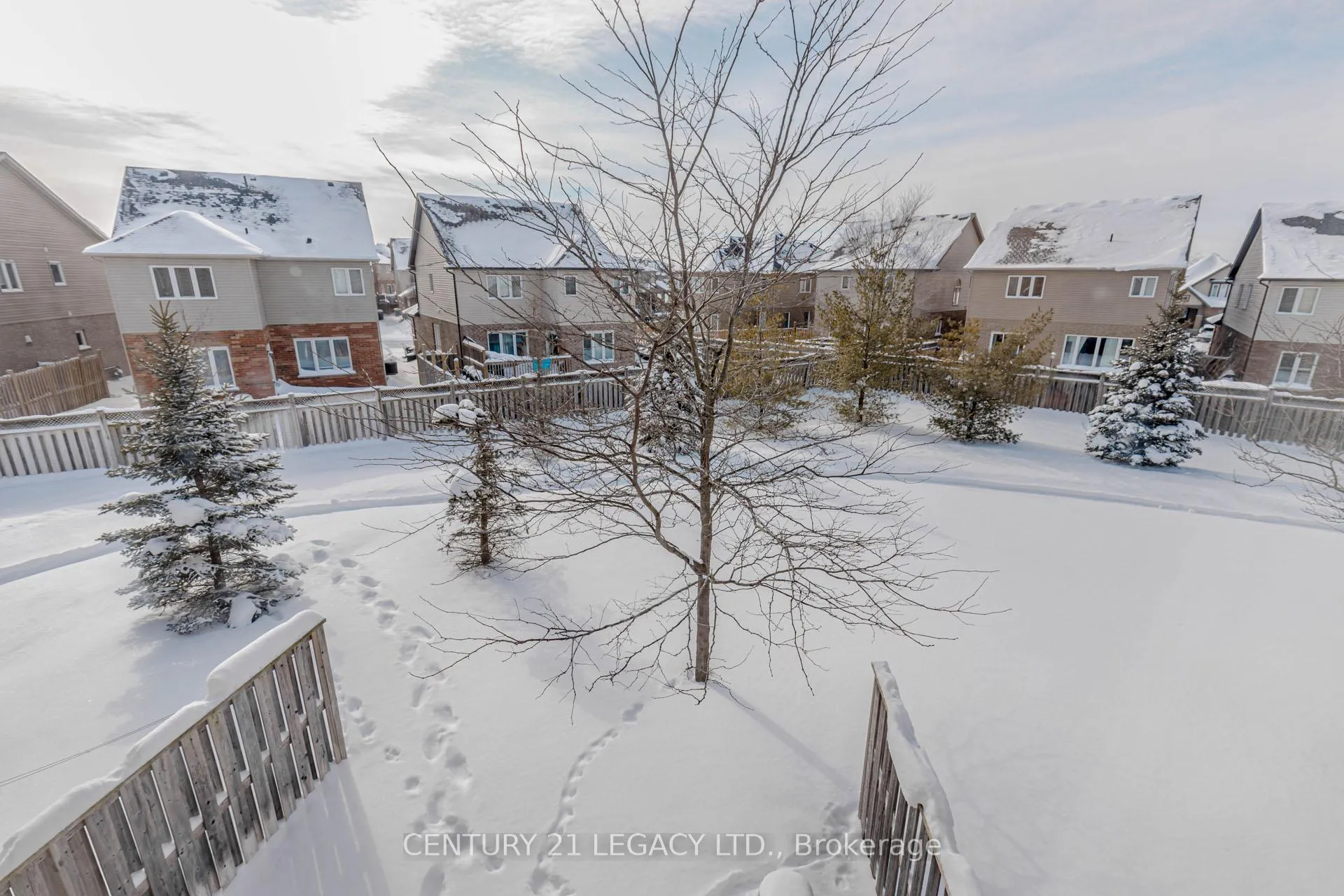 Photo 34 of 35 Oldfield Drive, Guelph, Pineridge/Westminster Woods — HOMEH