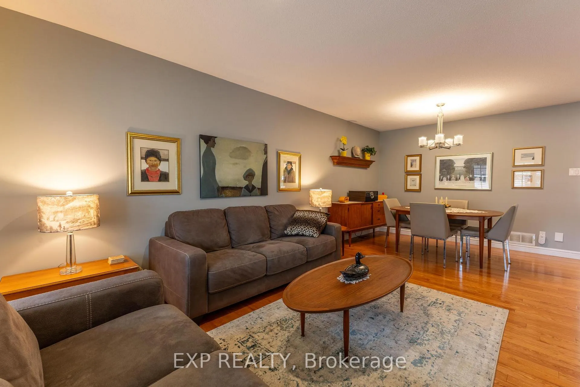 Photo 8 of 32 Stonepointe Avenue, Ottawa, Barrhaven East — HOMEH