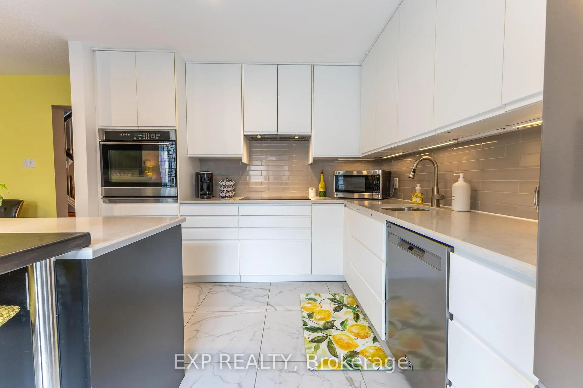 Photo 18 of 32 Stonepointe Avenue, Ottawa, Barrhaven East — HOMEH