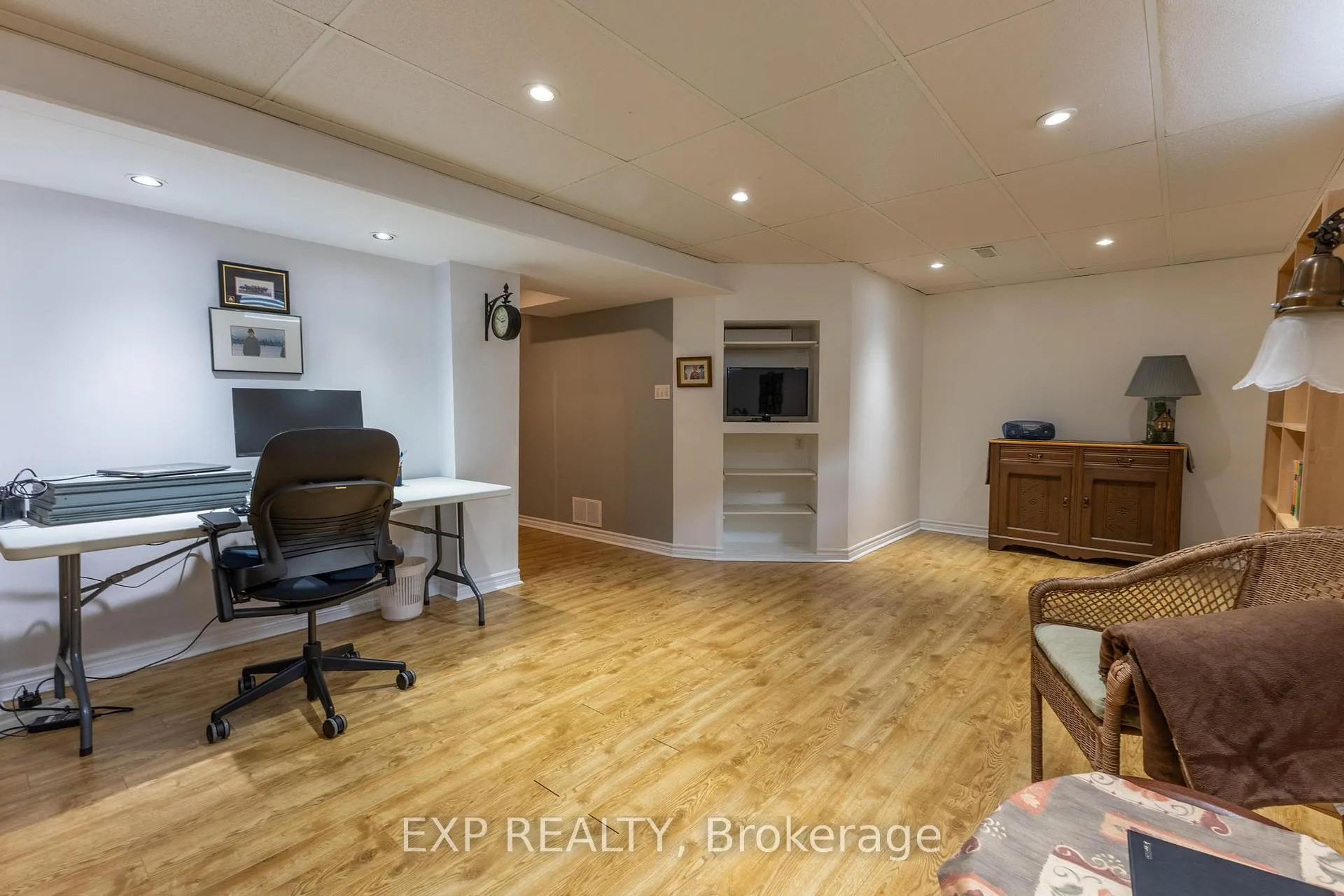 Photo 38 of 32 Stonepointe Avenue, Ottawa, Barrhaven East — HOMEH