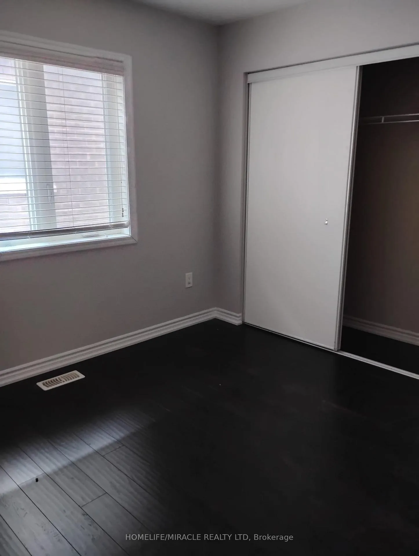 Photo 19 of 106 Benhurst Crescent, Brampton, Northwest Brampton — HOMEH