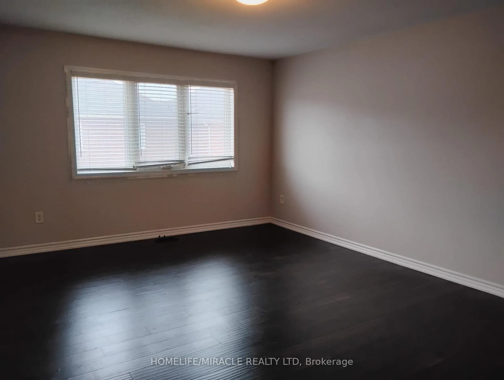 Photo 20 of 106 Benhurst Crescent, Brampton, Northwest Brampton — HOMEH