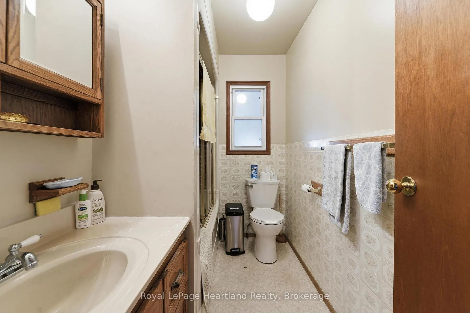 Photo 13 of 52 Walker Street, Central Huron, Clinton — HOMEH