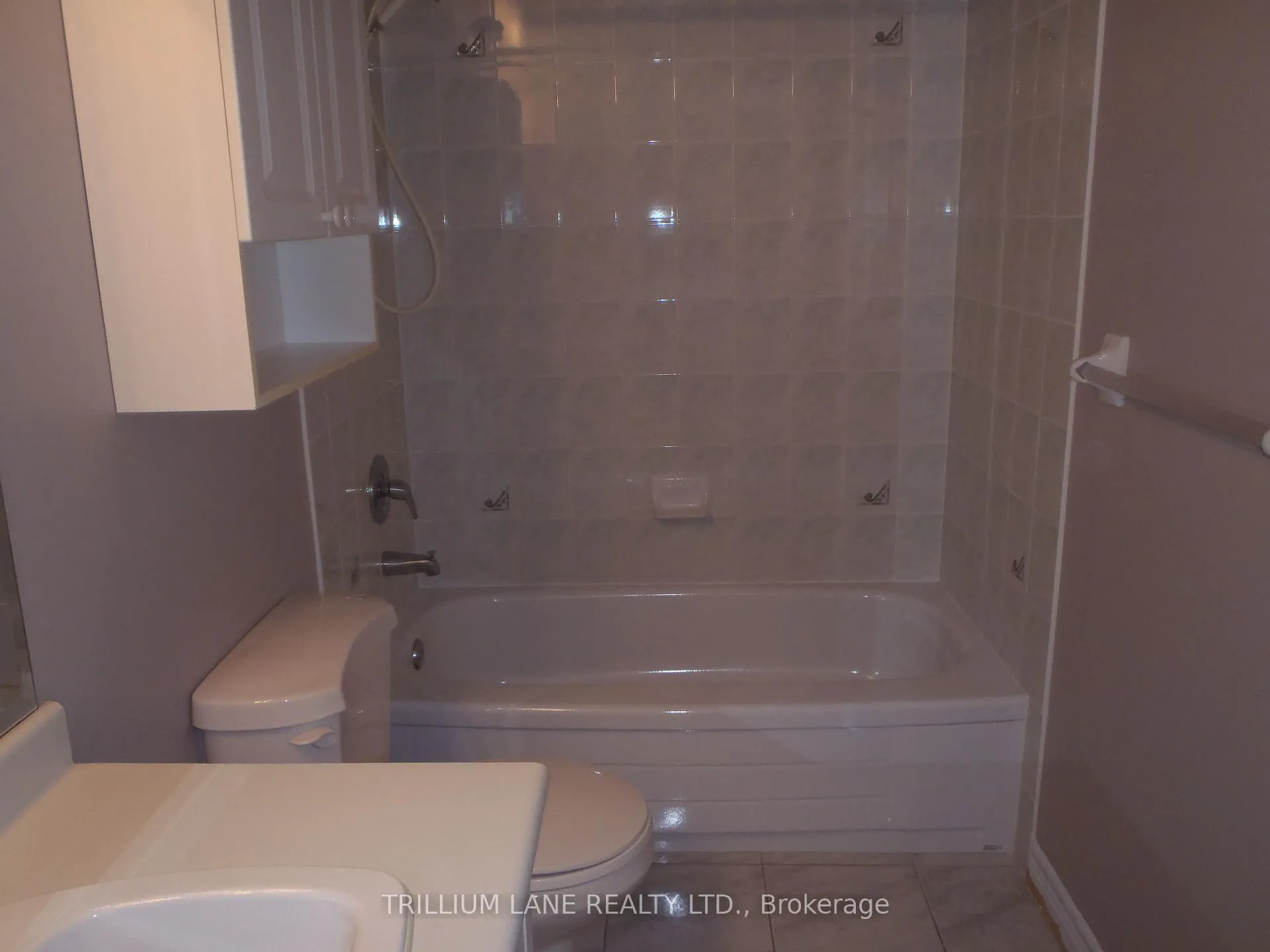 Photo 10 of Unit 203, 211 Randolph Road, Toronto, Leaside — HOMEH