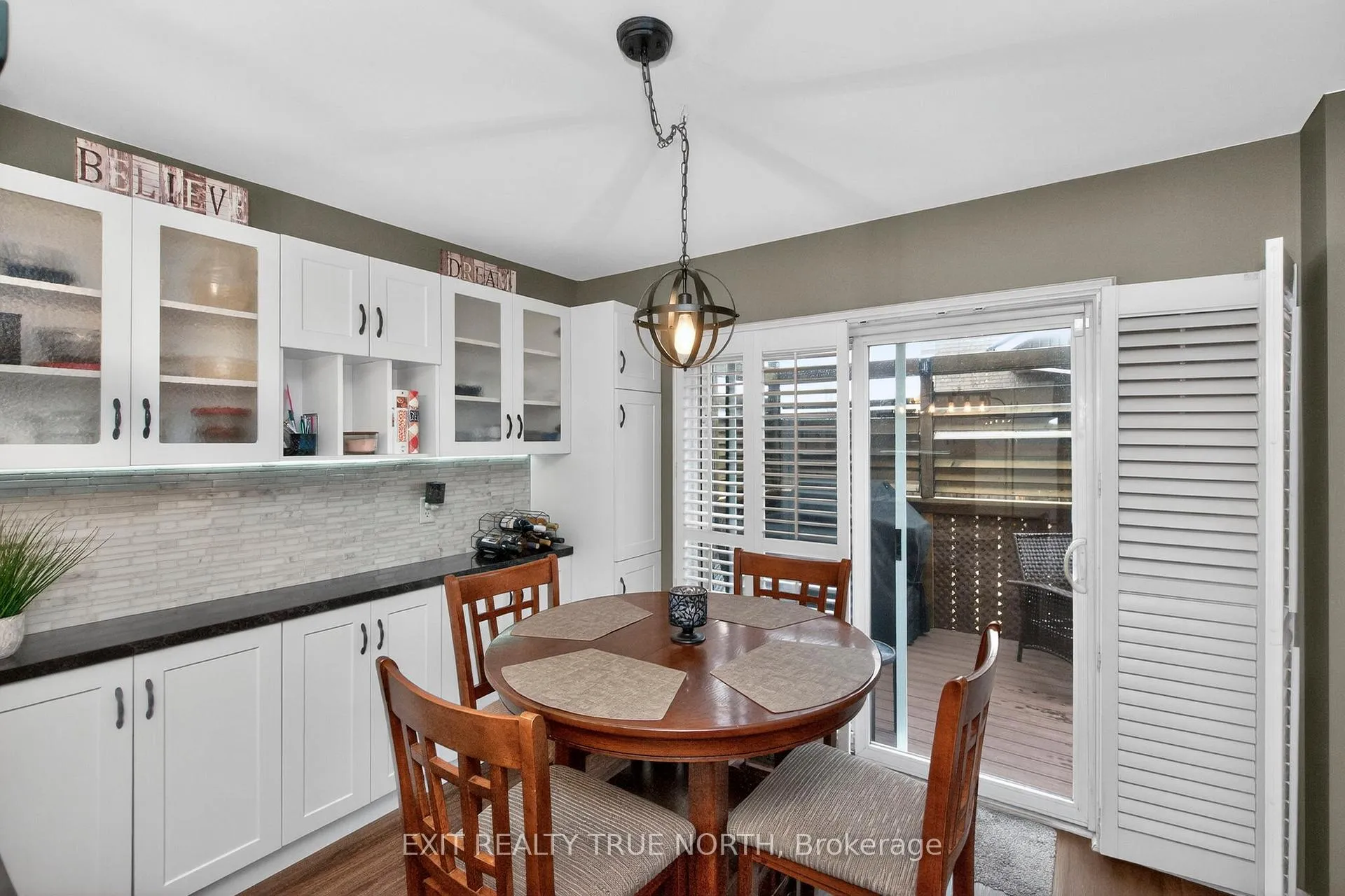 Photo 9 of 172 Courtney Crescent, Barrie, Painswick South — HOMEH