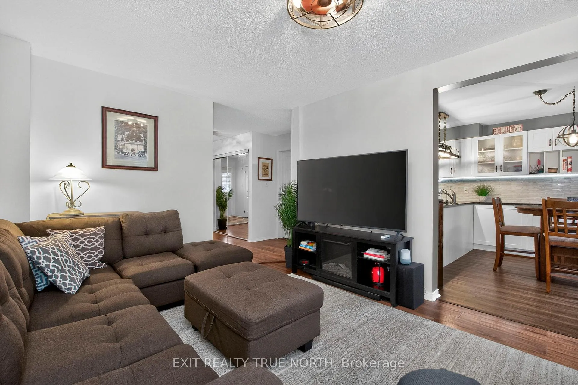 Photo 14 of 172 Courtney Crescent, Barrie, Painswick South — HOMEH