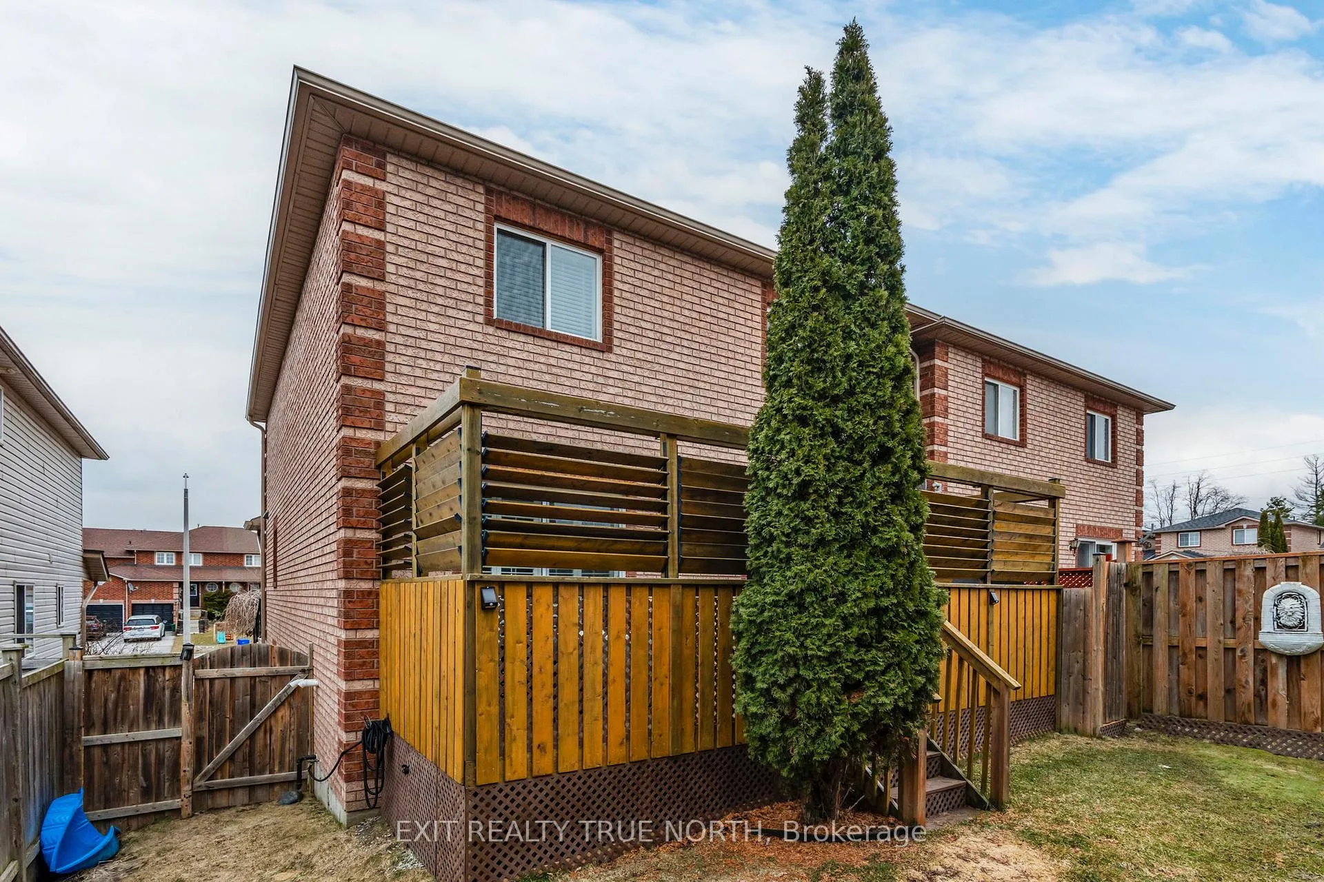 Photo 37 of 172 Courtney Crescent, Barrie, Painswick South — HOMEH