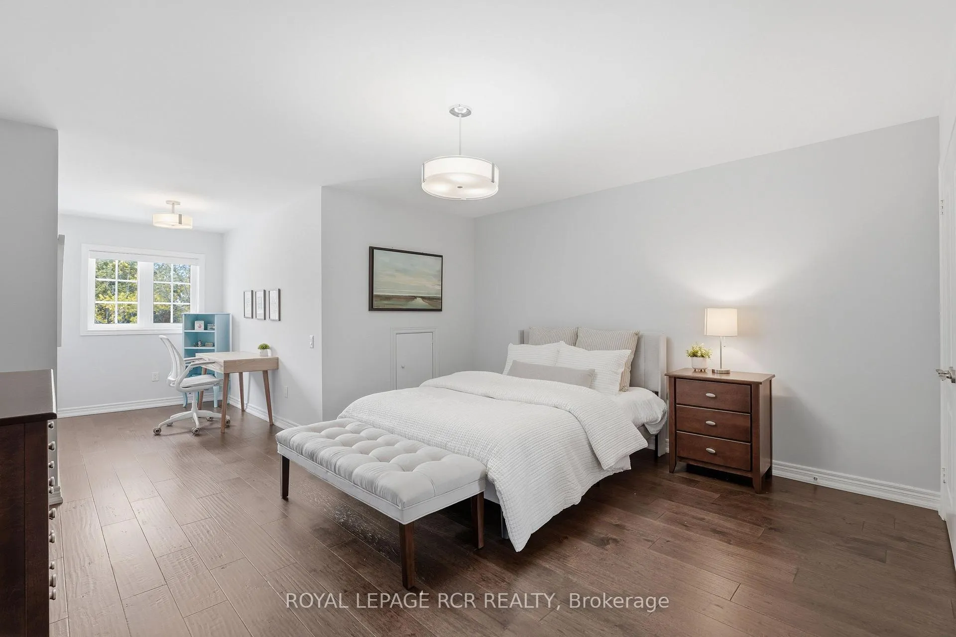 Photo 21 of Unit 107, 16 Bonnell Crescent, Aurora, Aurora Estates — HOMEH