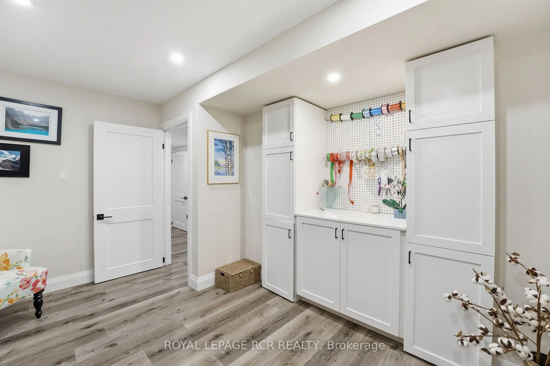 Photo 32 of Unit 107, 16 Bonnell Crescent, Aurora, Aurora Estates — HOMEH