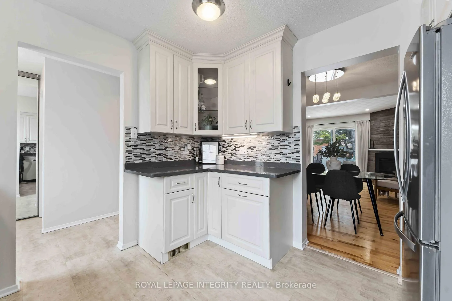 Photo 6 of Unit 19, 1585 Heron Road, Ottawa, Guildwood Estates - Urbandale Acres — HOMEH