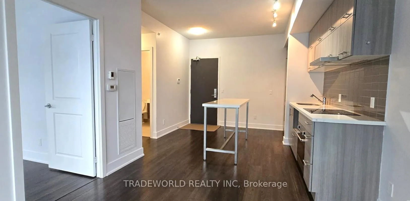 Photo 9 of Unit 913, 8081 Birchmount Road, Markham, Unionville — HOMEH
