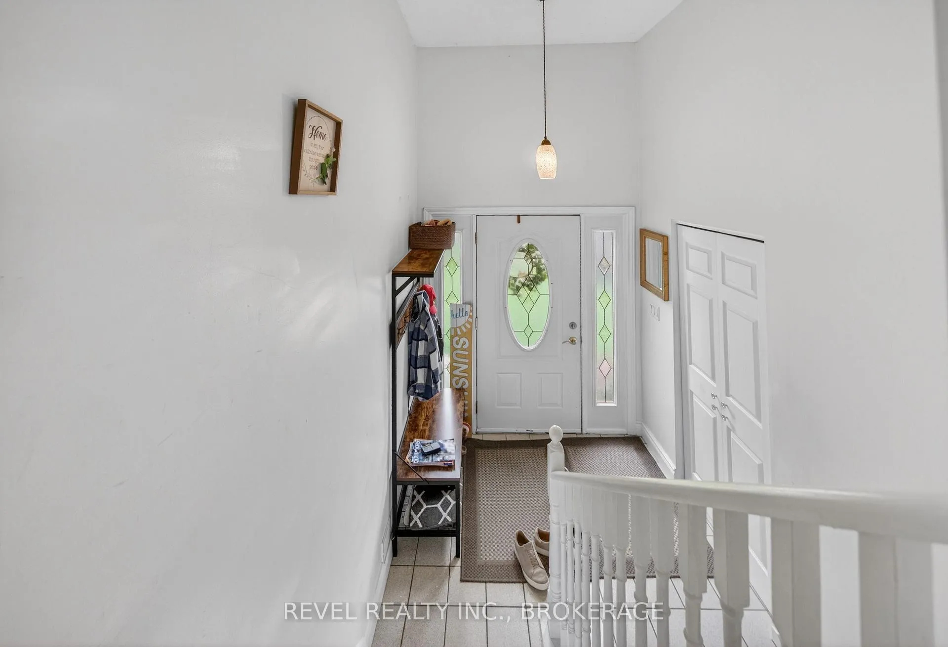 Photo 3 of 694 High Gate Park Drive, Kingston, South of Taylor-Kidd Blvd — HOMEH