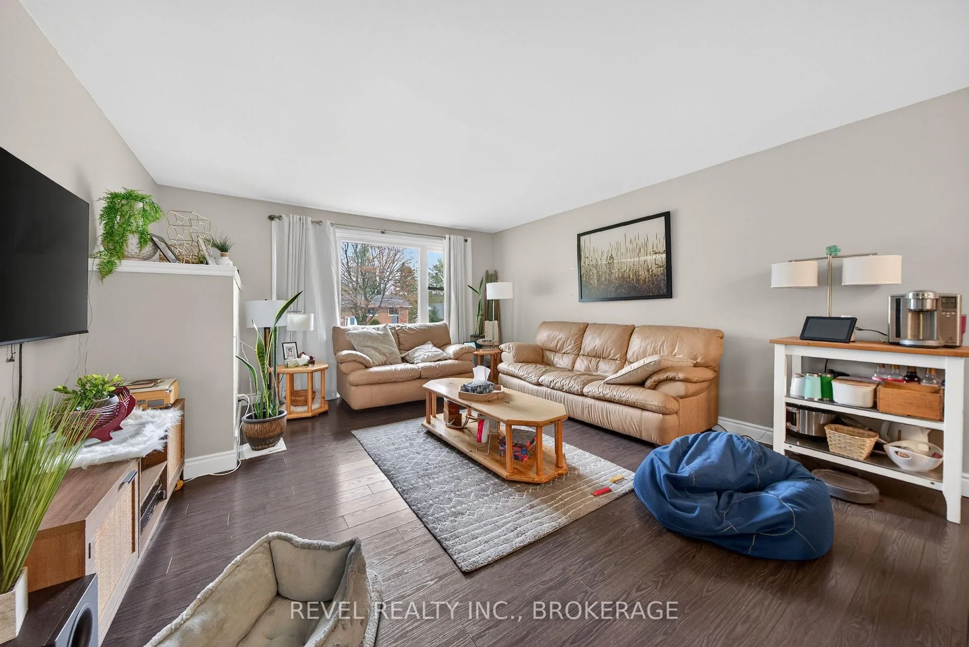 Photo 4 of 694 High Gate Park Drive, Kingston, South of Taylor-Kidd Blvd — HOMEH