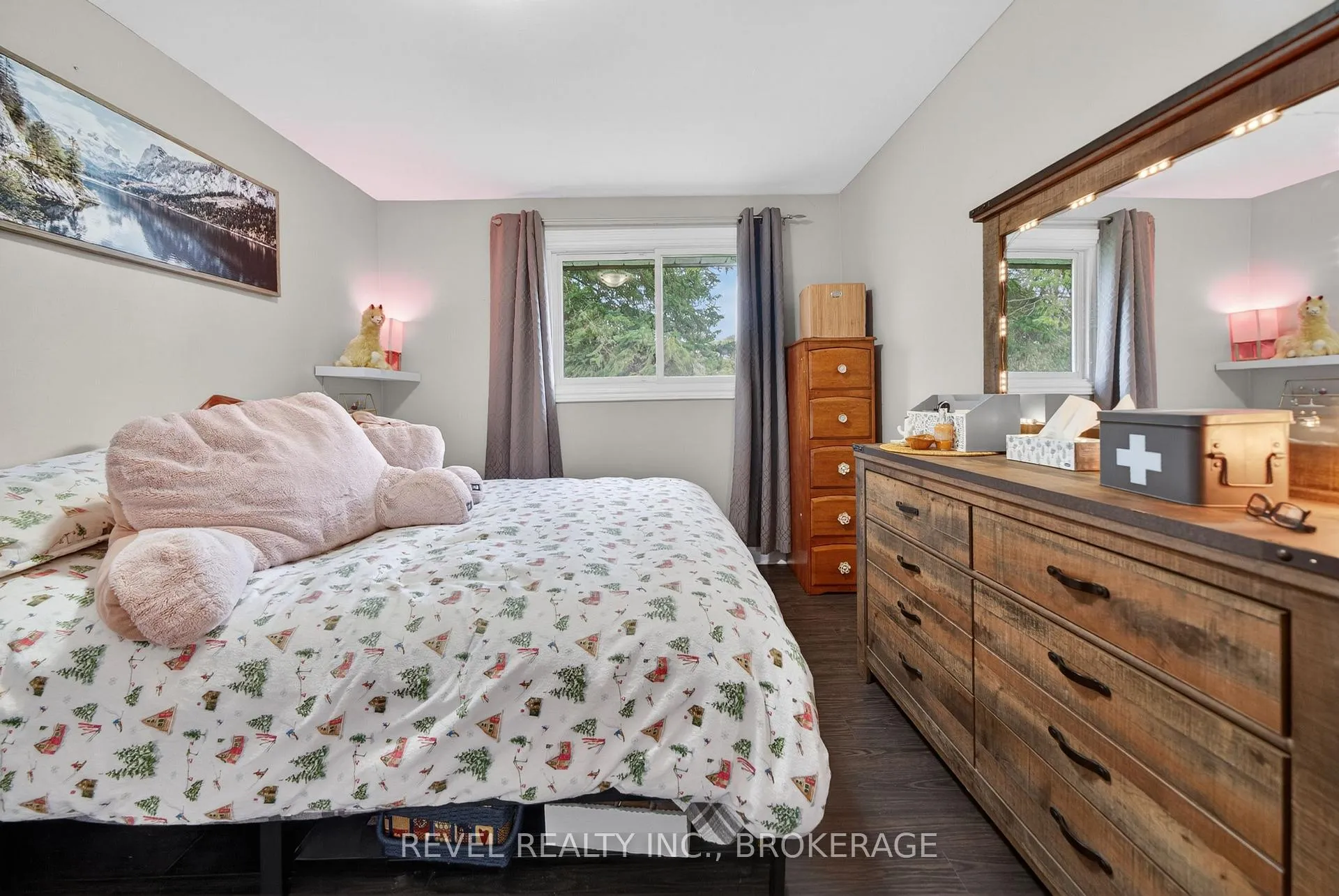 Photo 16 of 694 High Gate Park Drive, Kingston, South of Taylor-Kidd Blvd — HOMEH