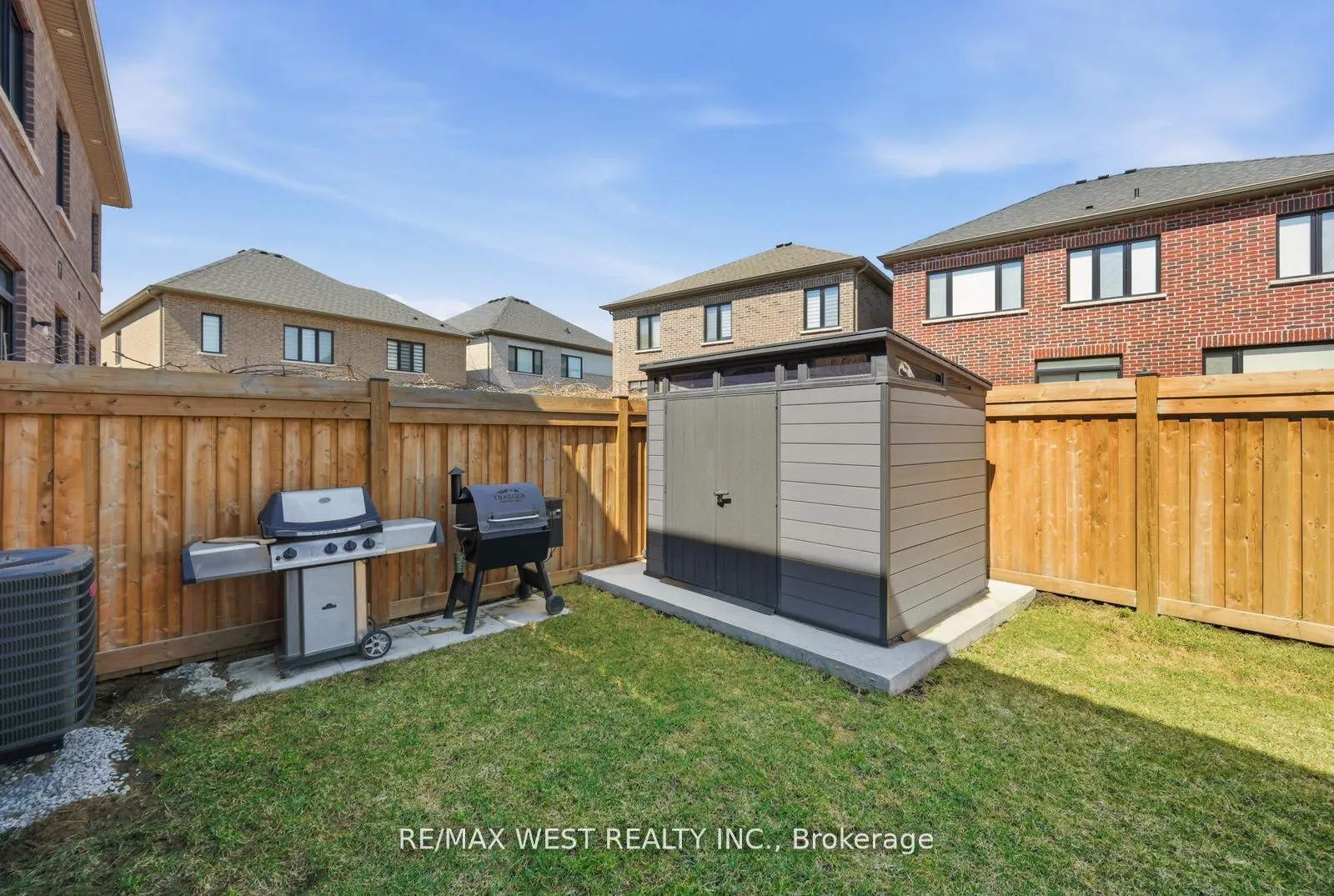 Photo 41 of 99 Coldwell Bay Circle, Vaughan, Kleinburg — HOMEH