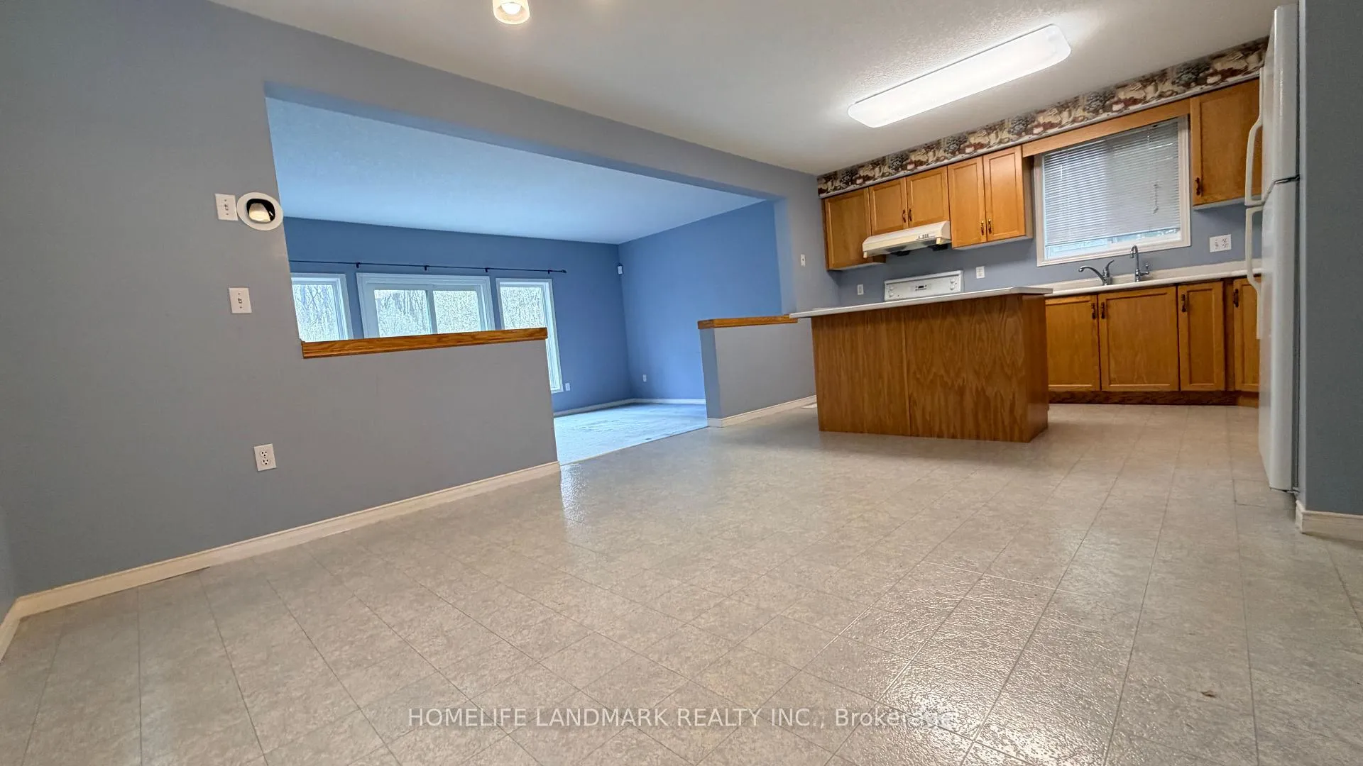 Photo 4 of 257 Pineland Place, Waterloo — HOMEH