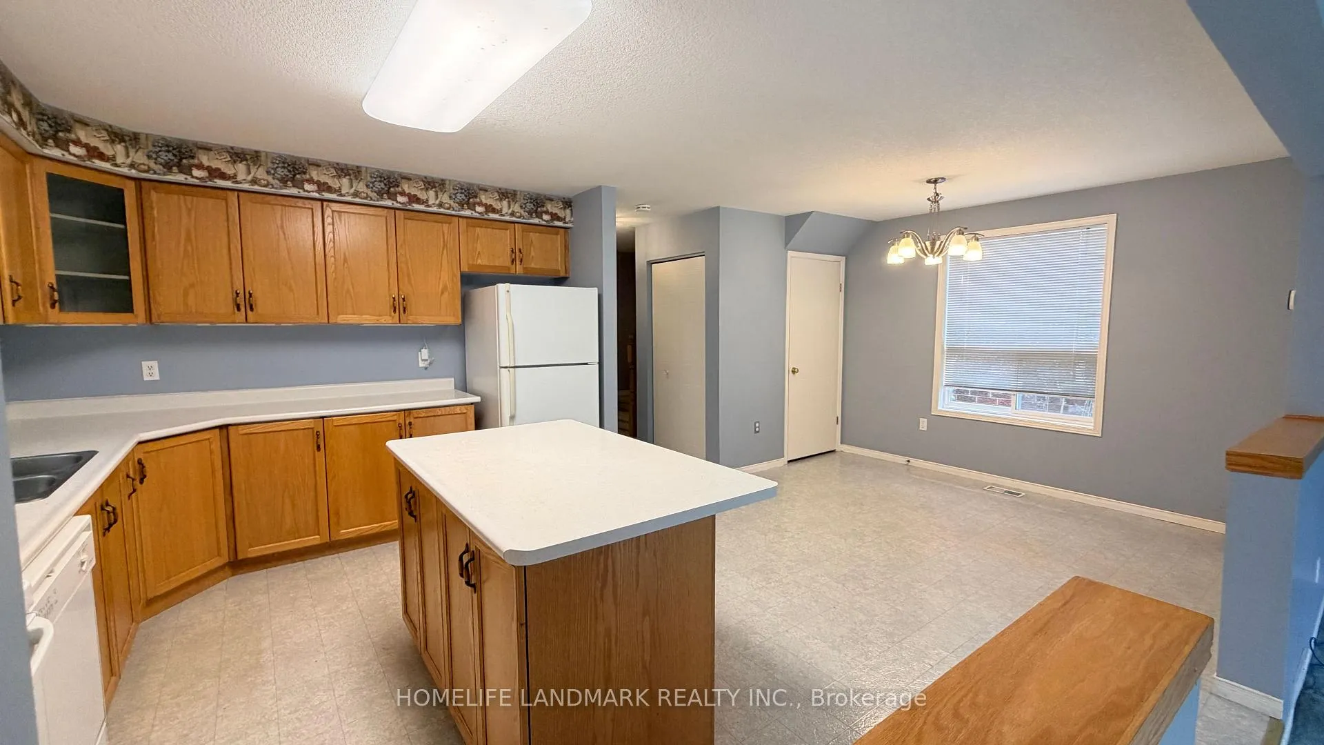 Photo 9 of 257 Pineland Place, Waterloo — HOMEH